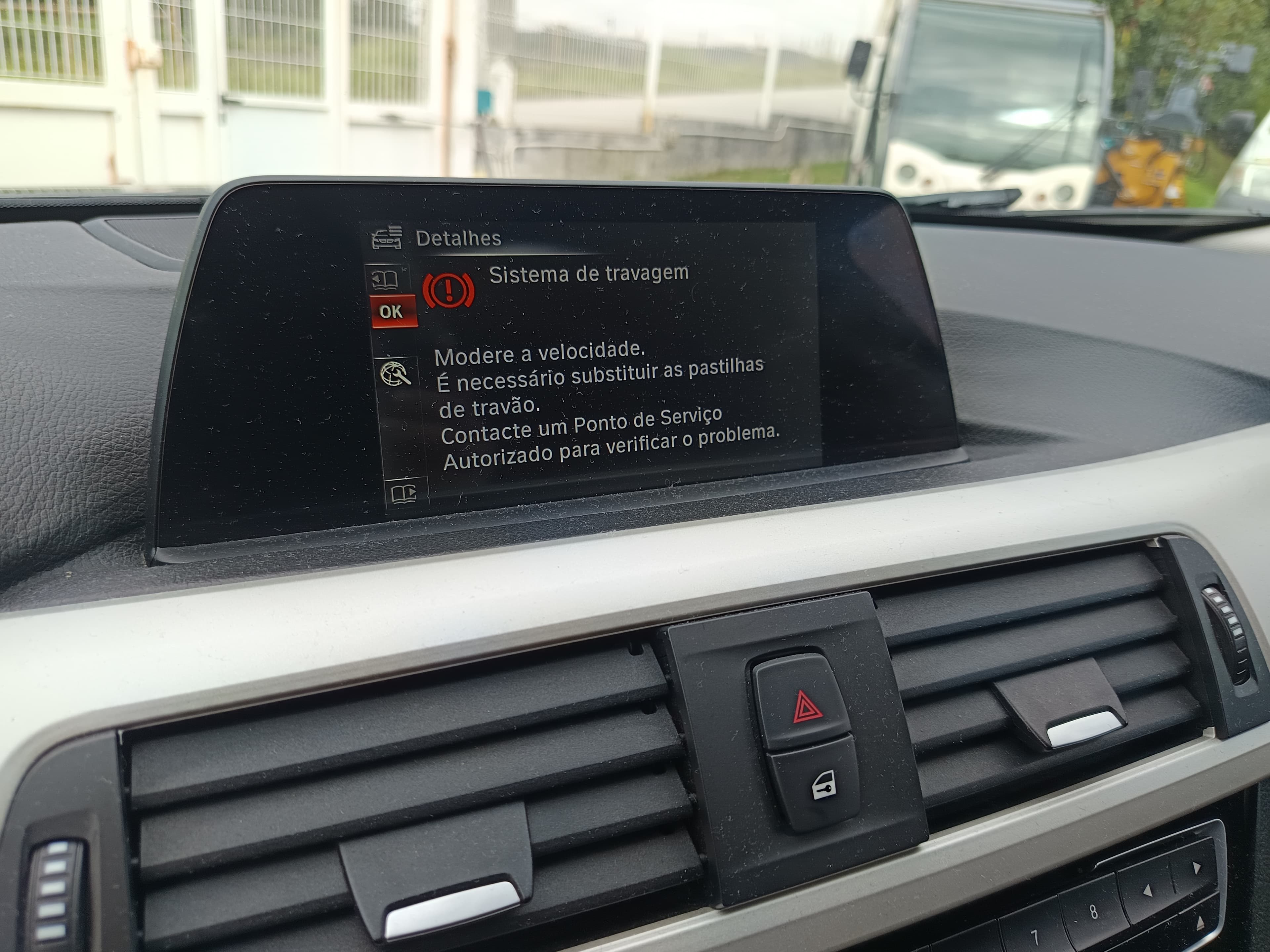 BMW 318 d · Ano 2016 — imagen 38