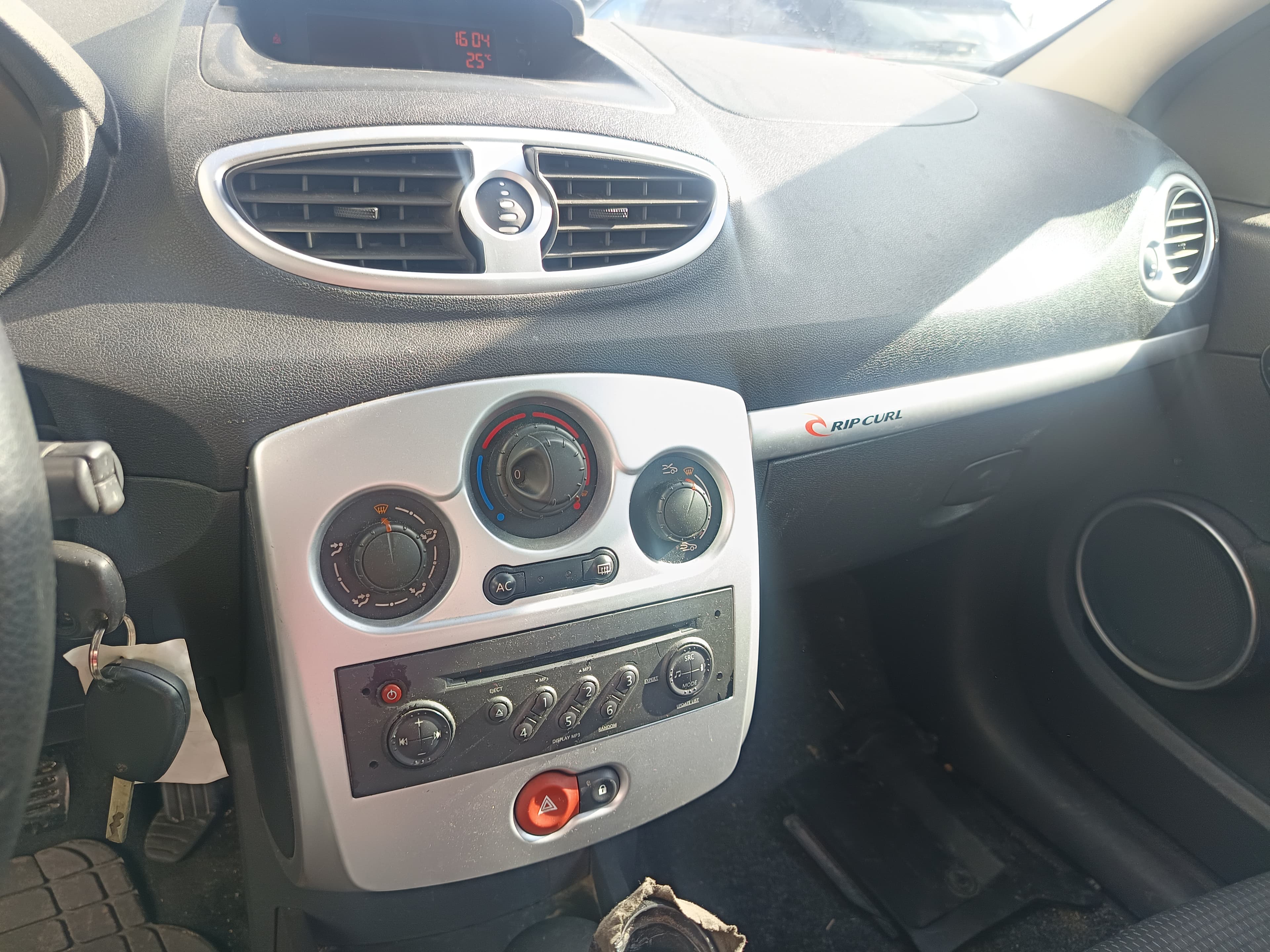 Renault Clio · Ano 2008 — imagen 30