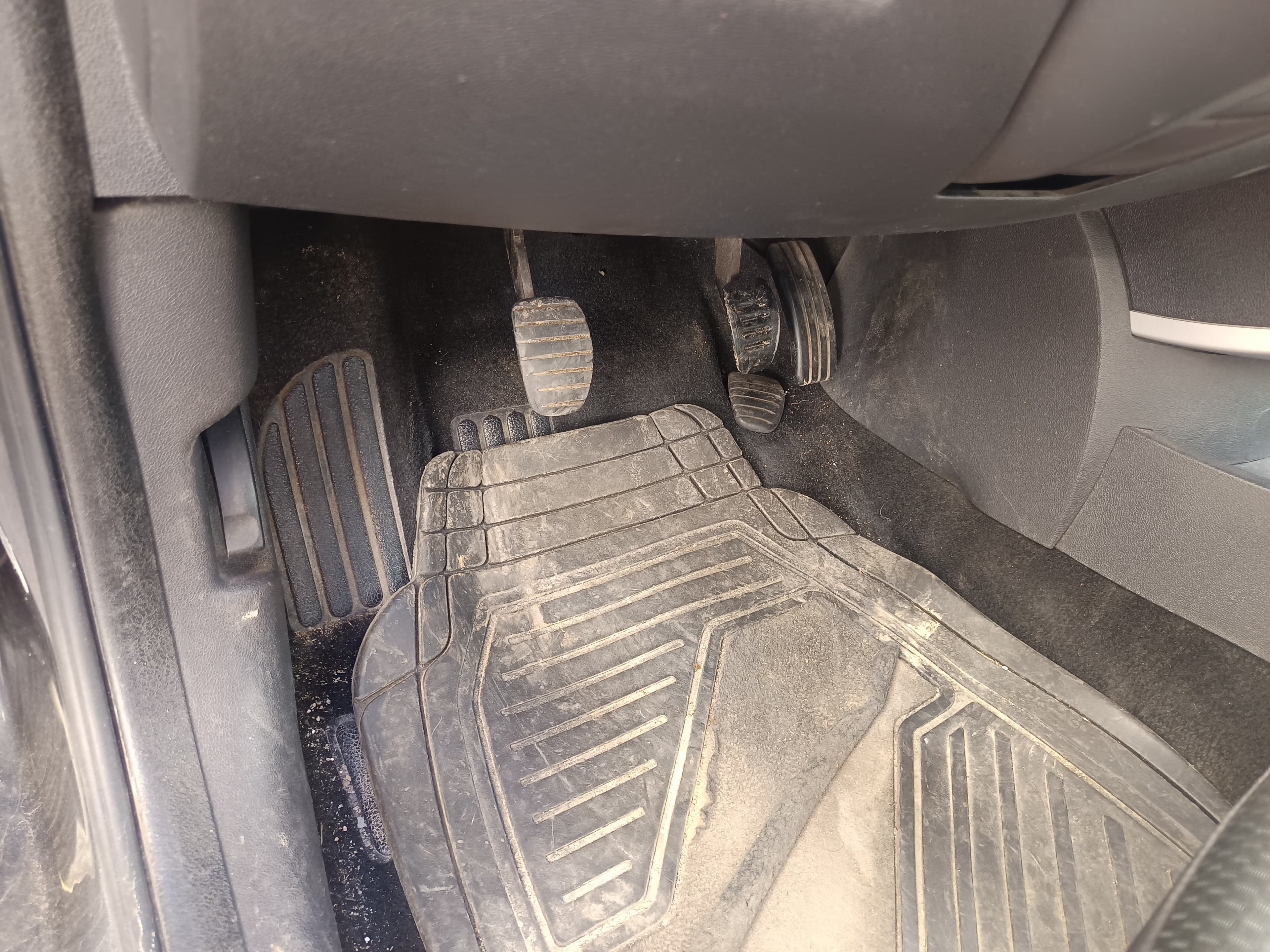 Renault Clio · Ano 2008 — imagen 28