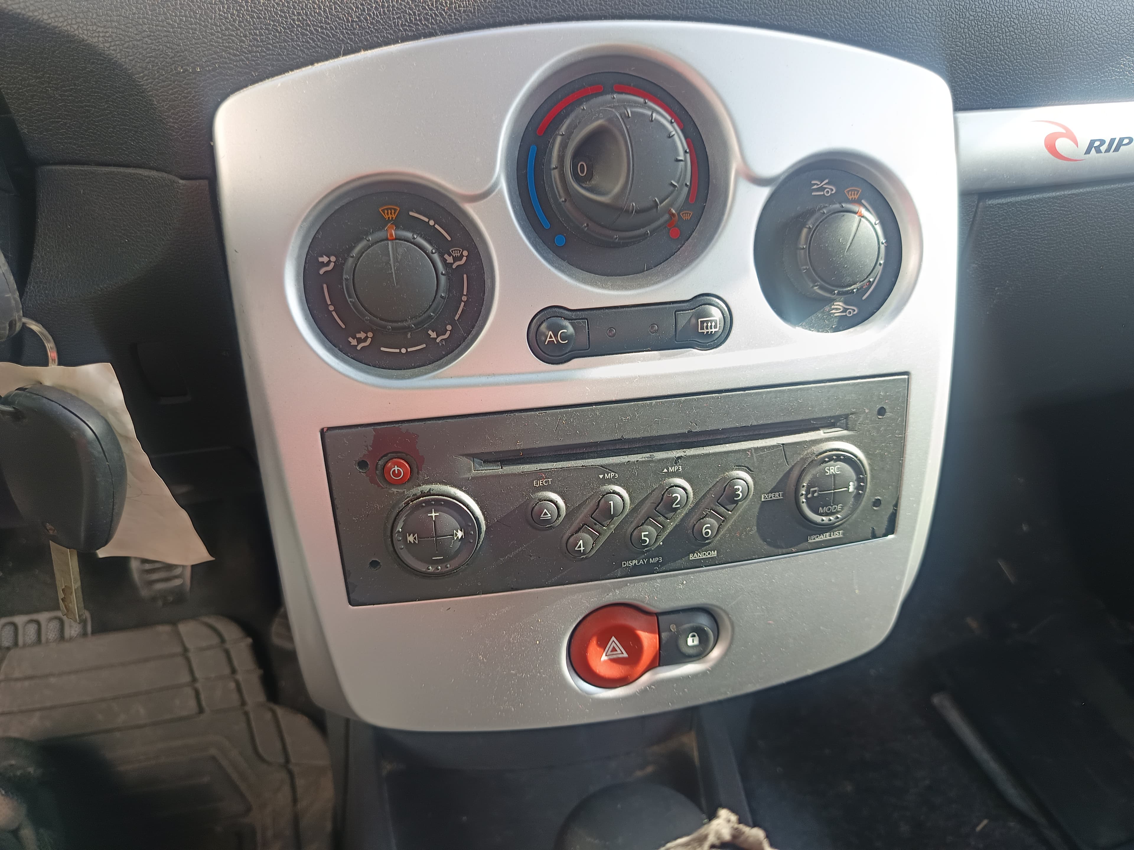 Renault Clio · Ano 2008 — imagen 31