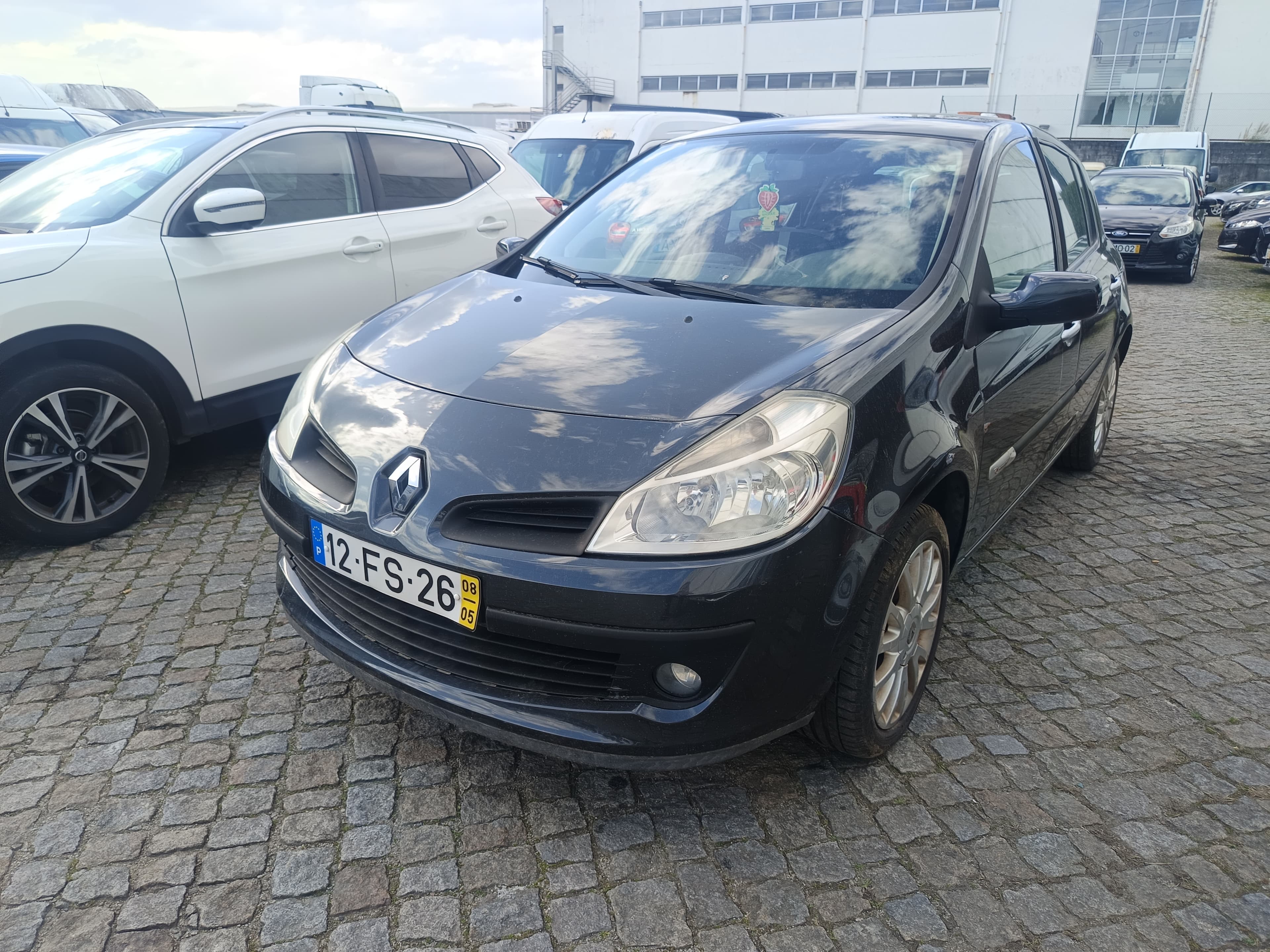 Renault Clio · Ano 2008 — imagen 1