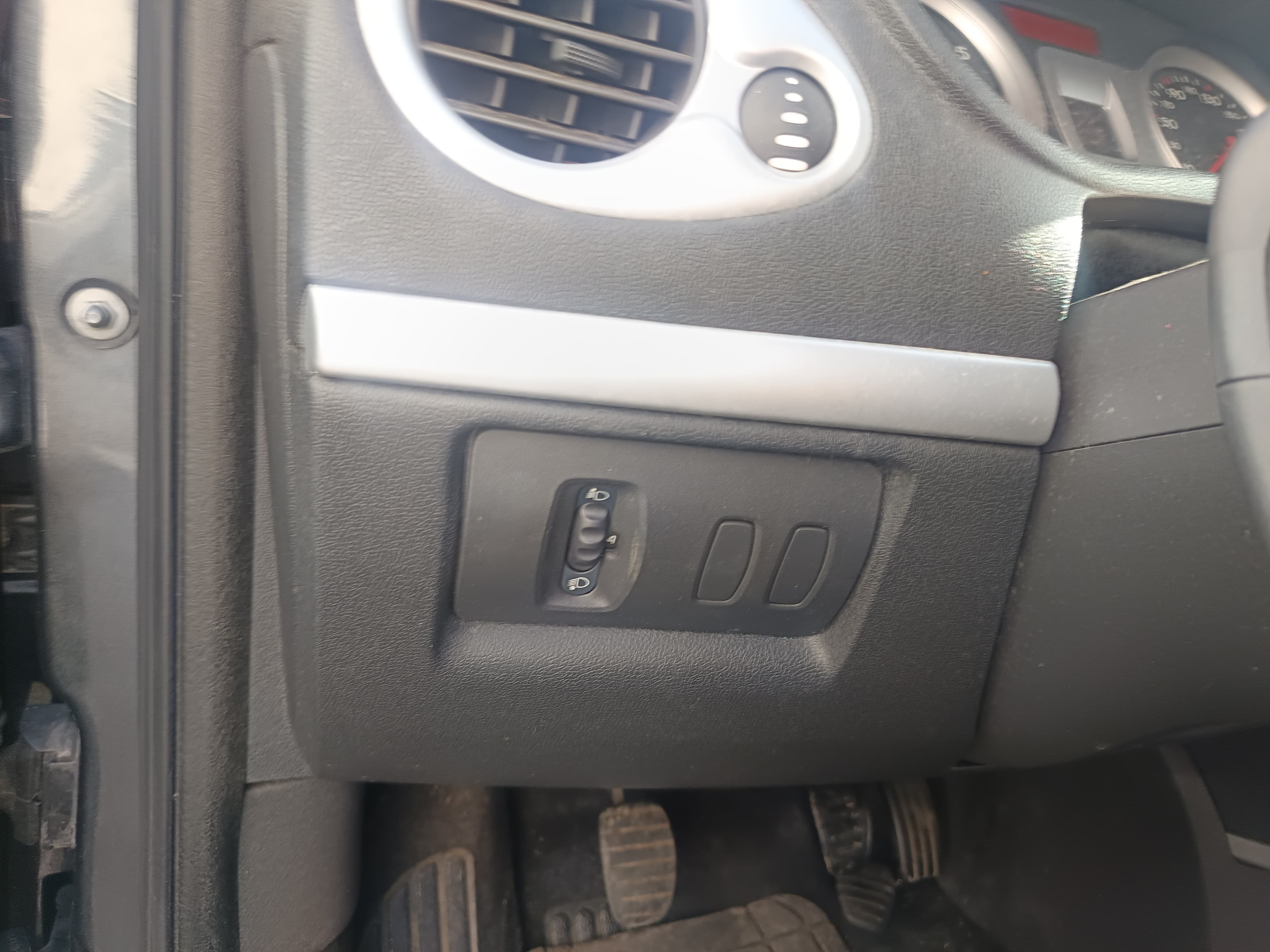 Renault Clio · Ano 2008 — imagen 36