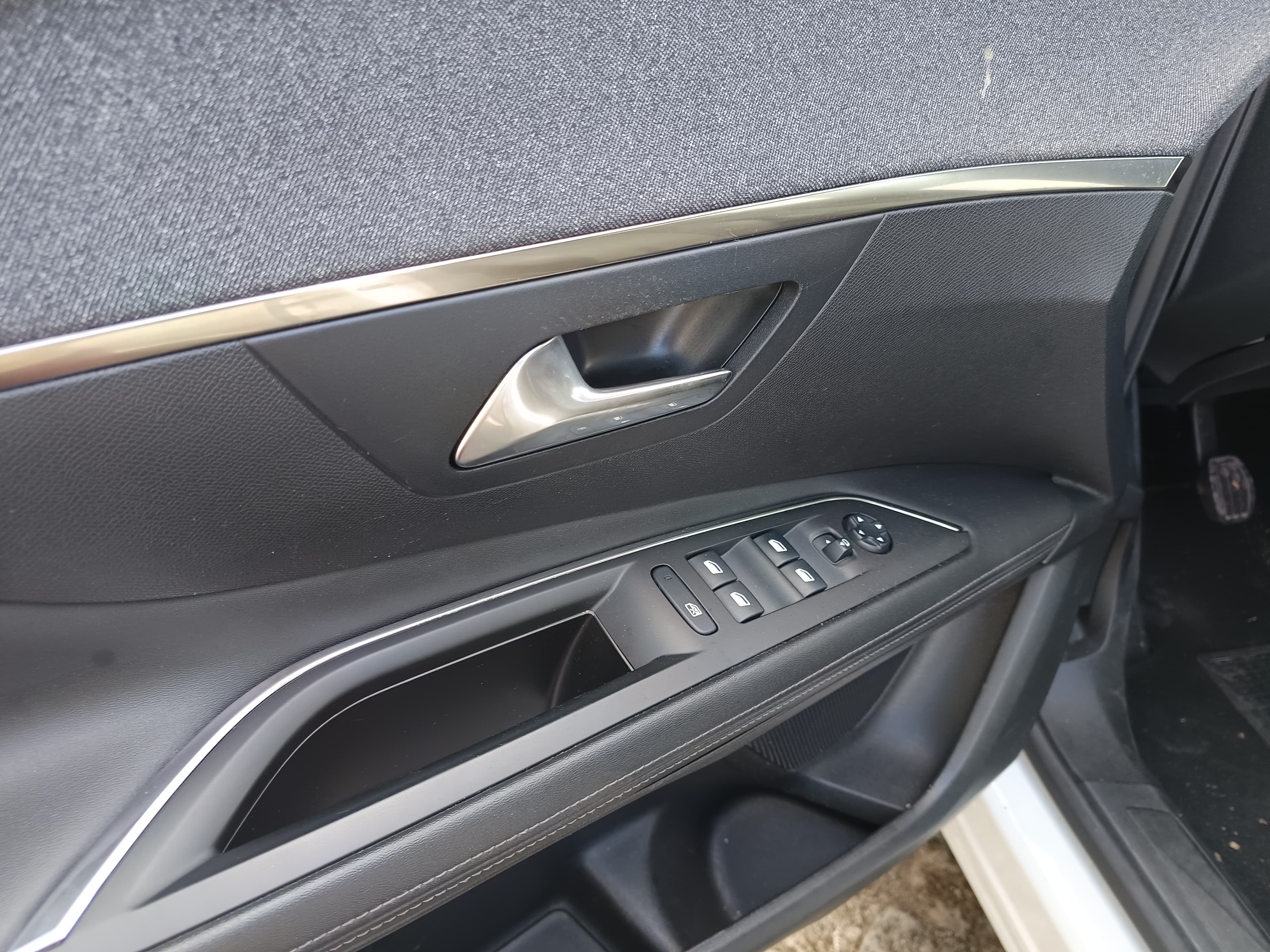 Peugeot 3008 · Ano 2020 — imagem 41