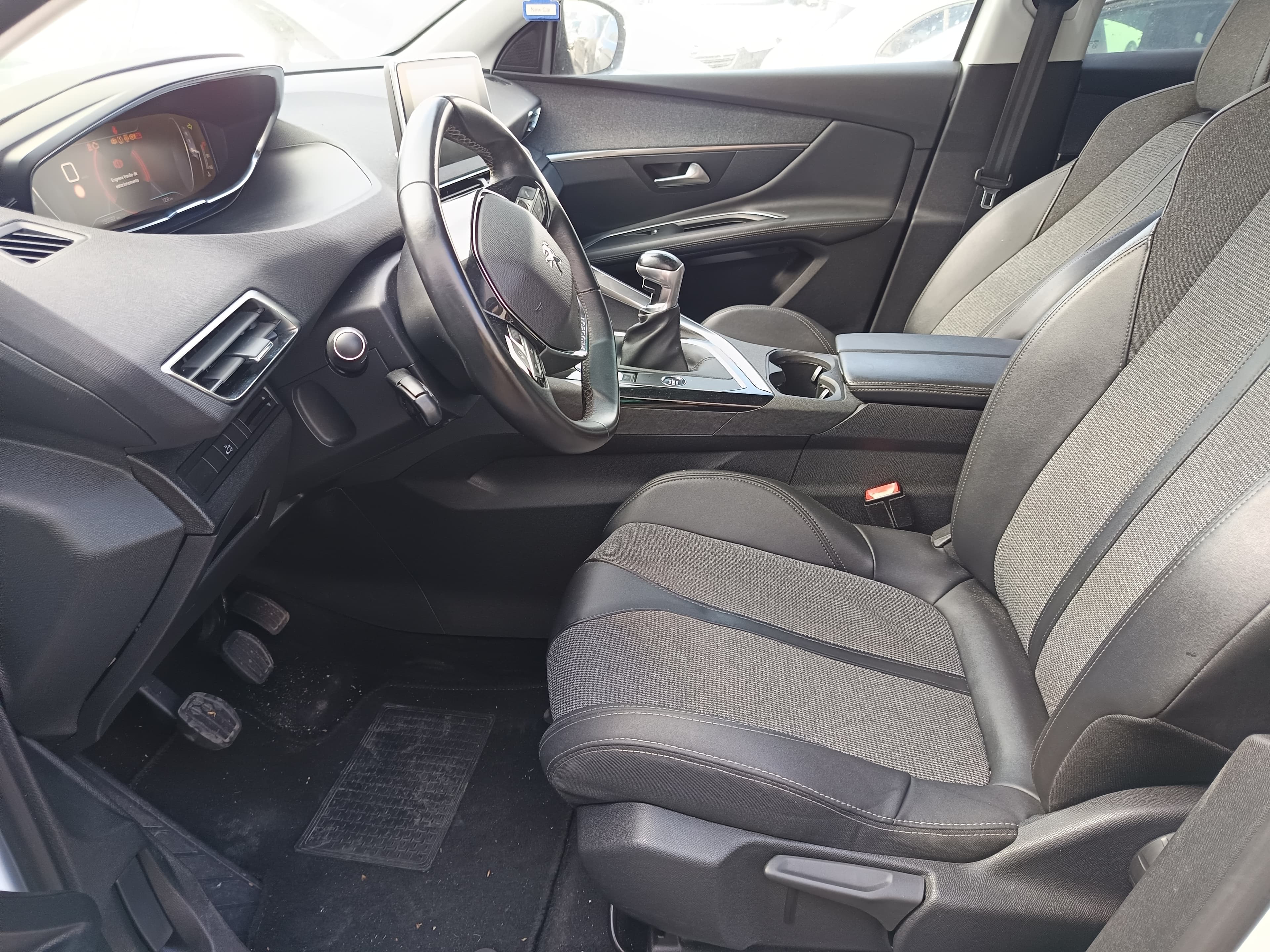 Peugeot 3008 · Ano 2020 — imagem 42