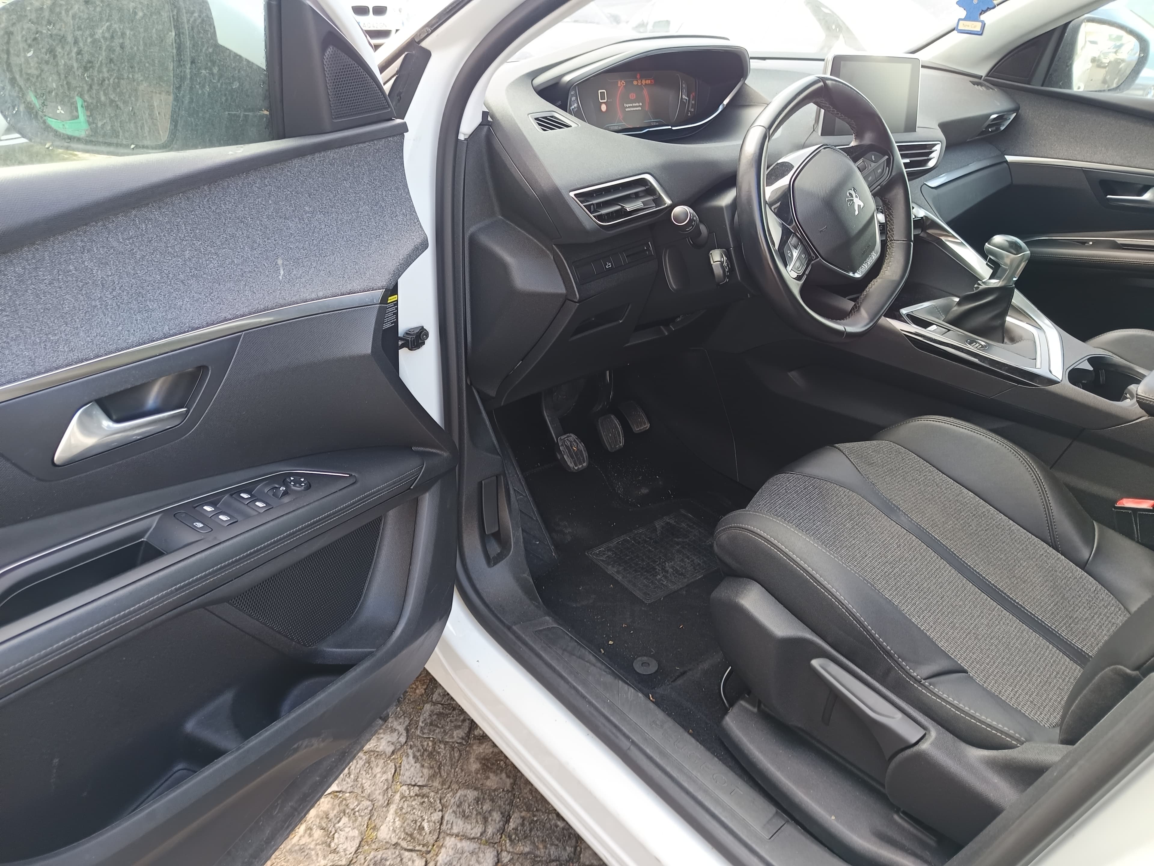Peugeot 3008 · Ano 2020 — imagem 40