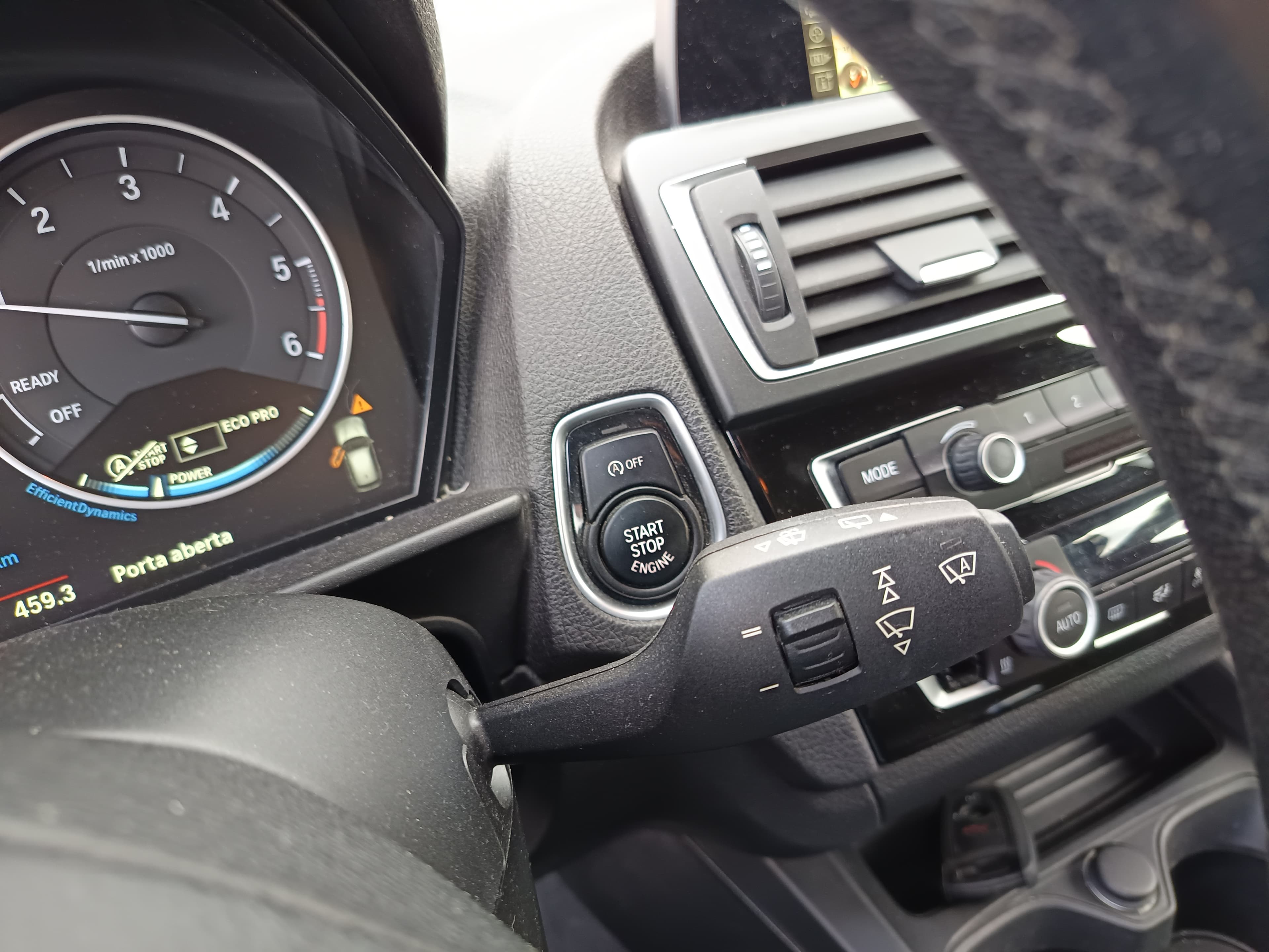 BMW 116d · Ano 2017 — imagem 42