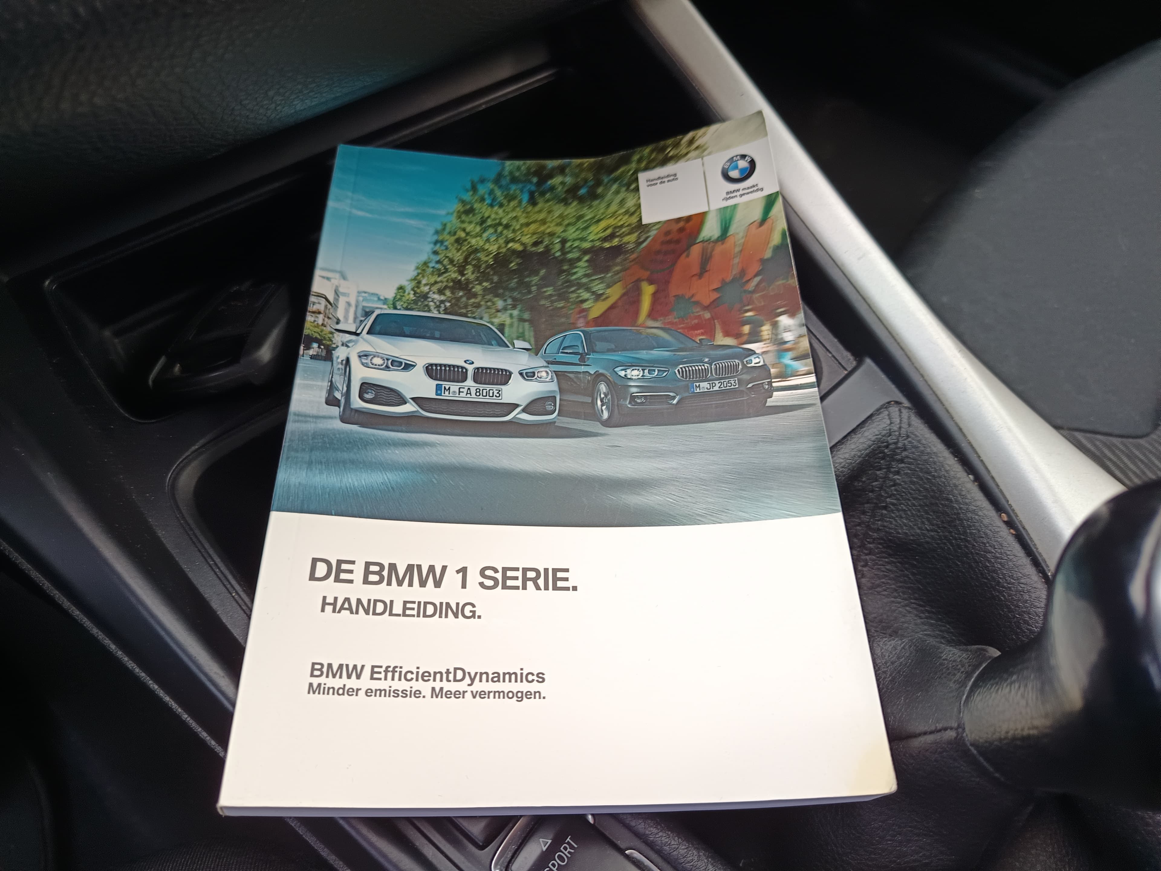 BMW 116d · Ano 2017 — imagem 46