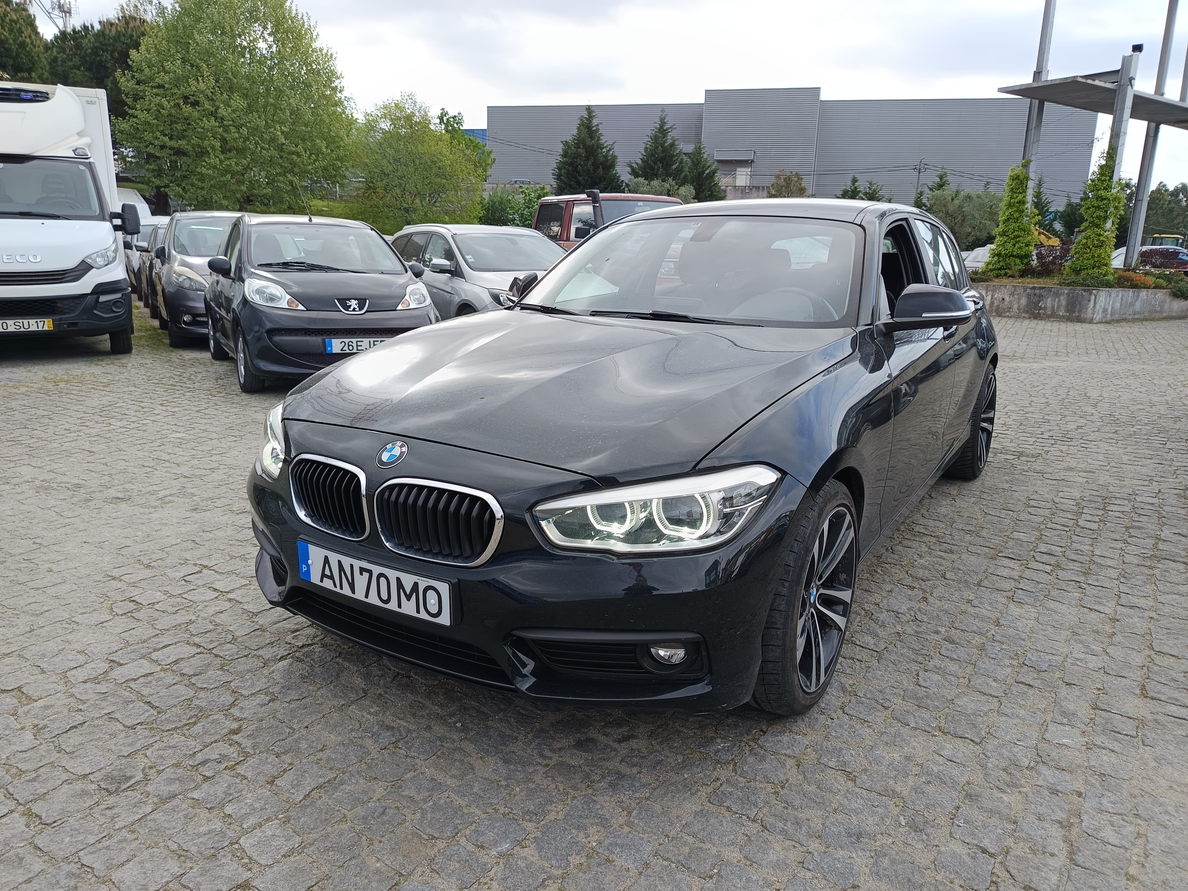 BMW 116d · Ano 2017 — imagem 1