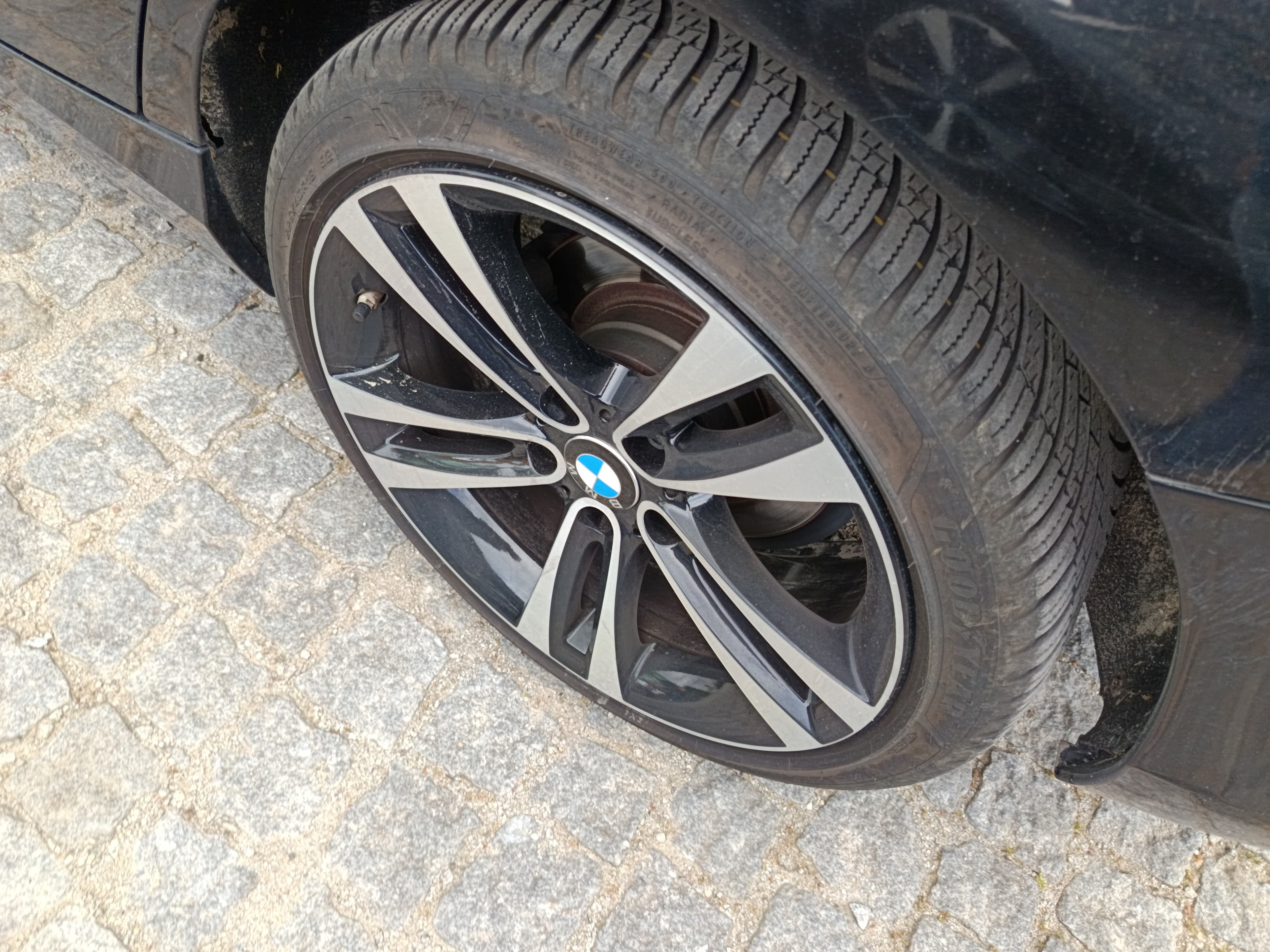 BMW 116d · Ano 2017 — imagem 13