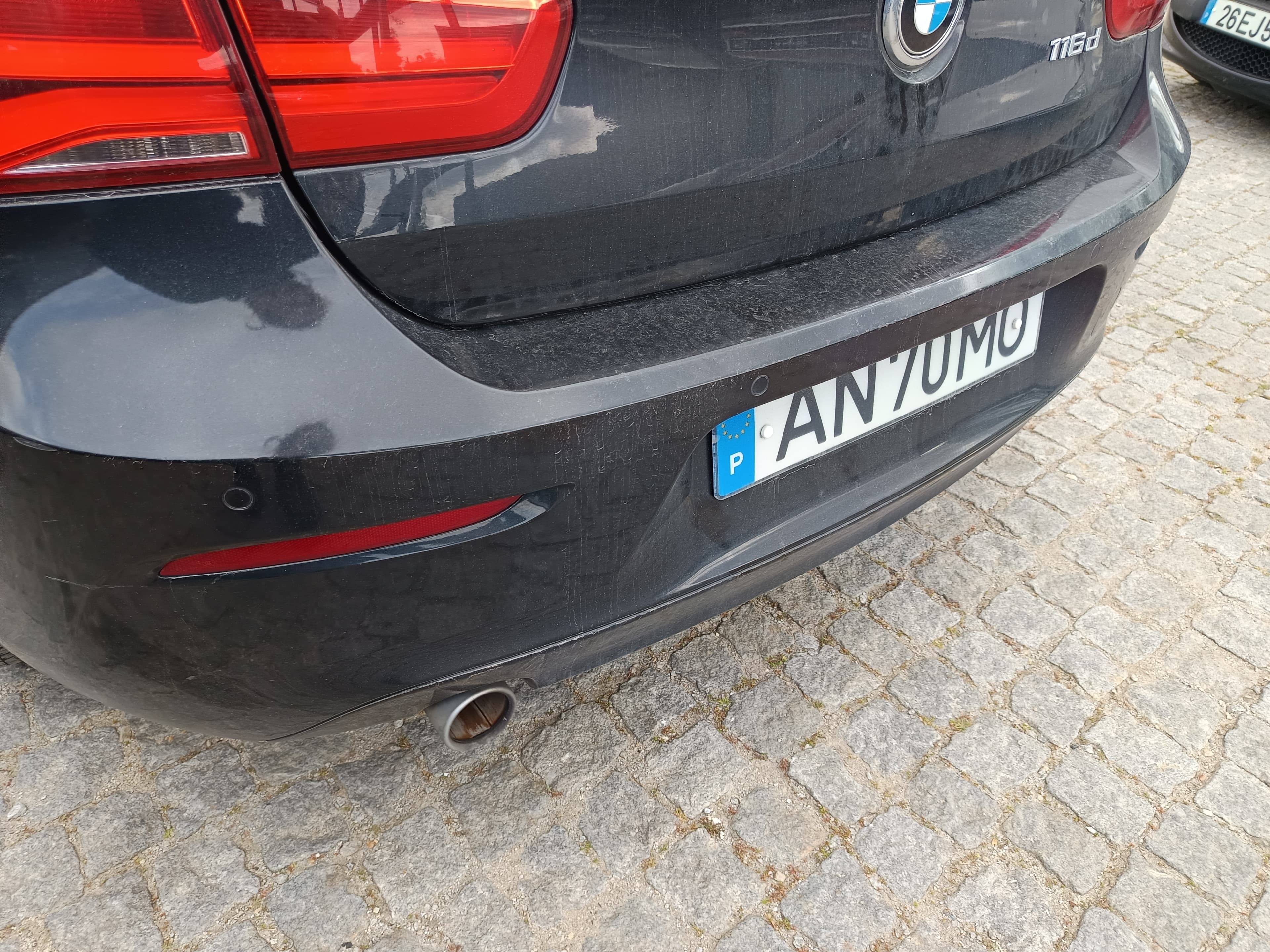 BMW 116d · Ano 2017 — imagem 12