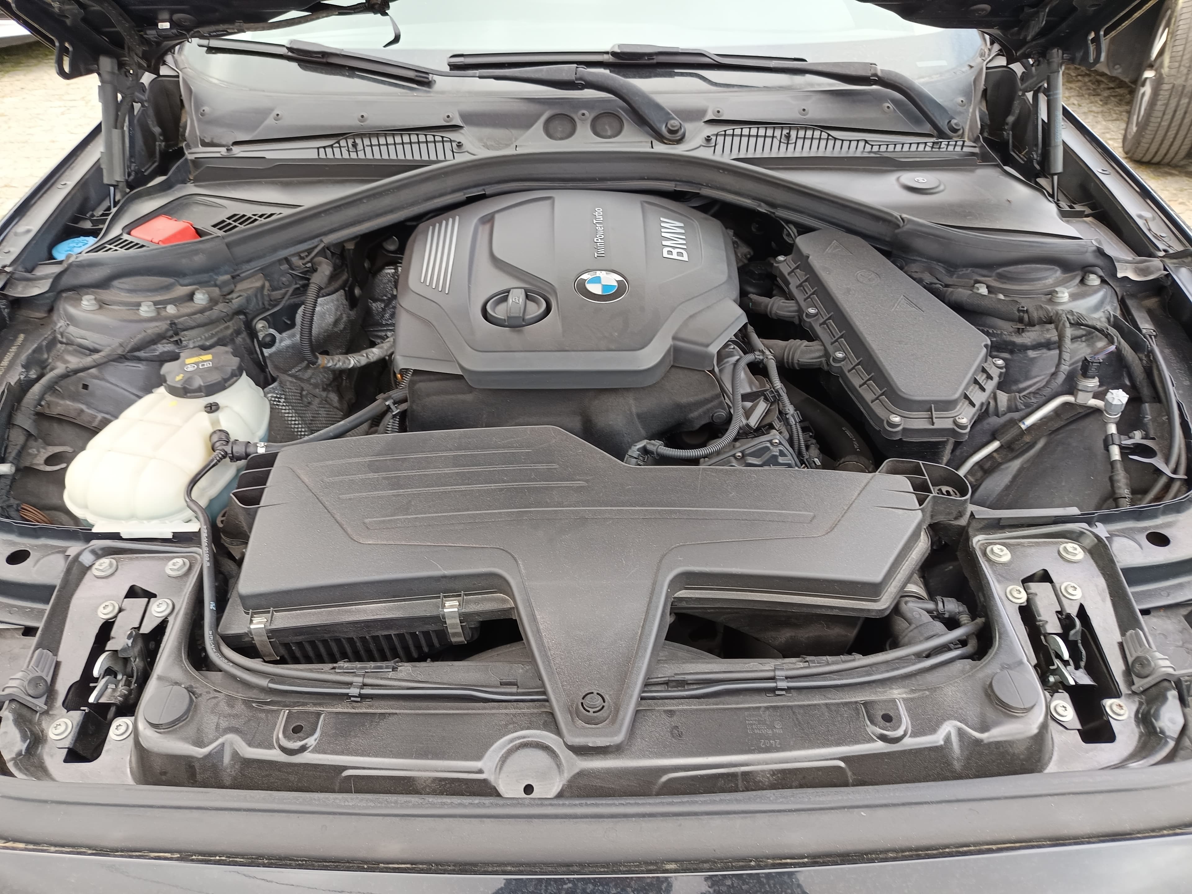 BMW 116d · Ano 2017 — imagem 16