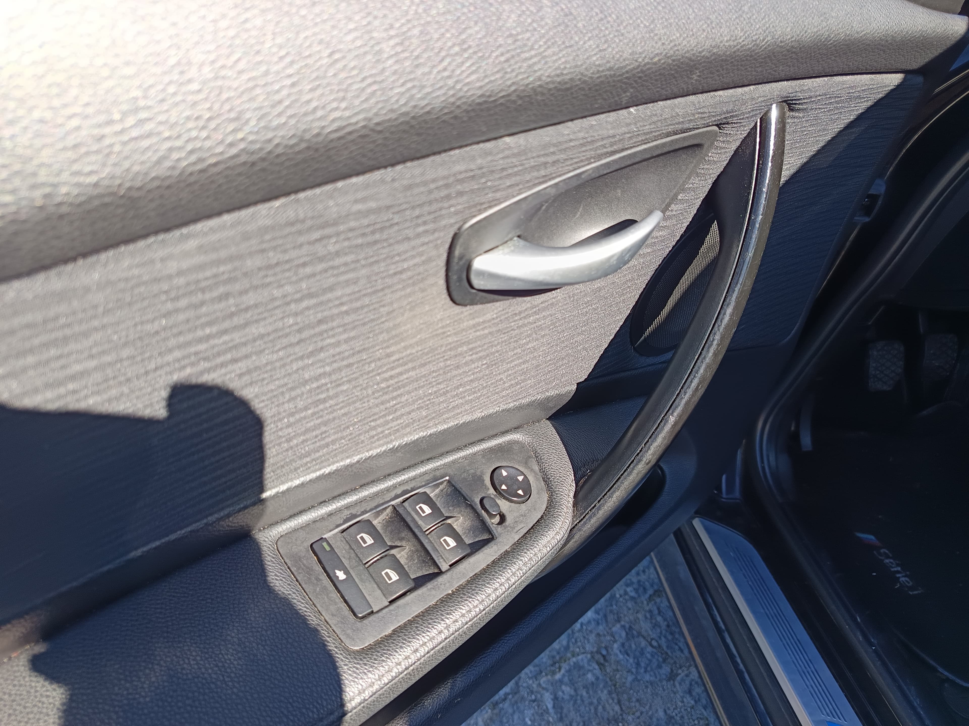 BMW 120d · Ano 2004 — imagen 28