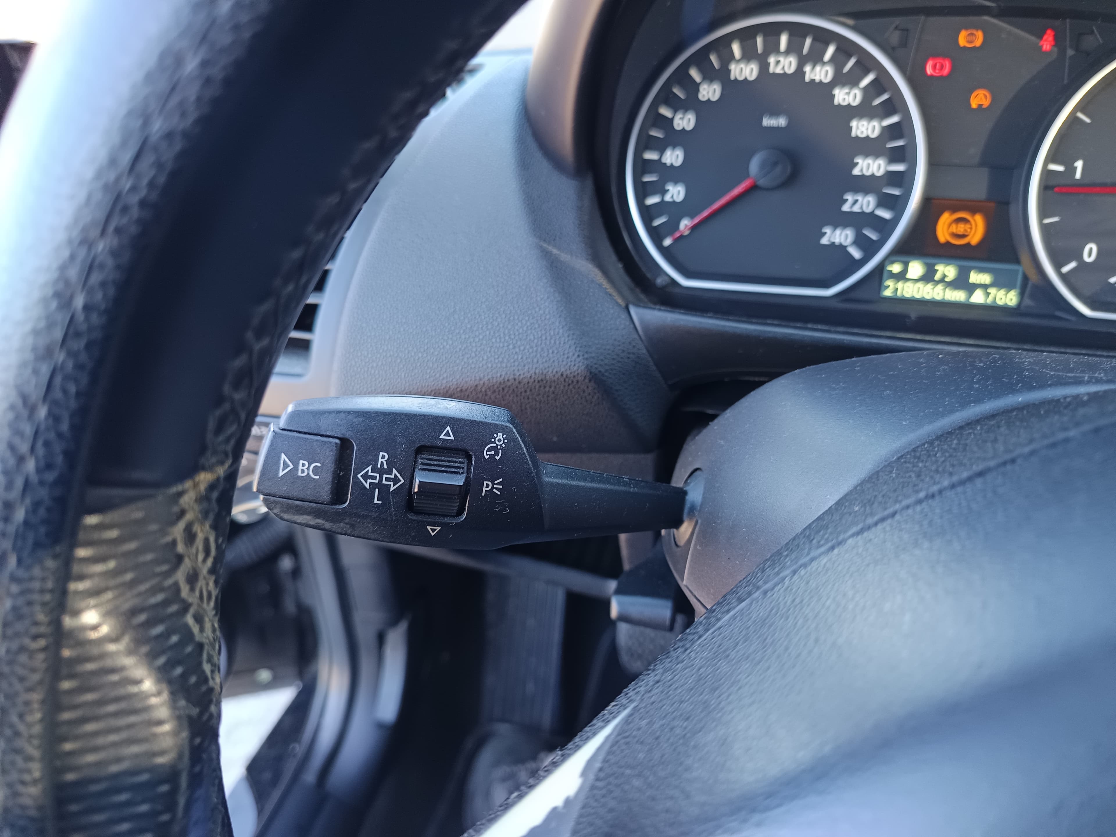 BMW 120d · Ano 2004 — imagen 39