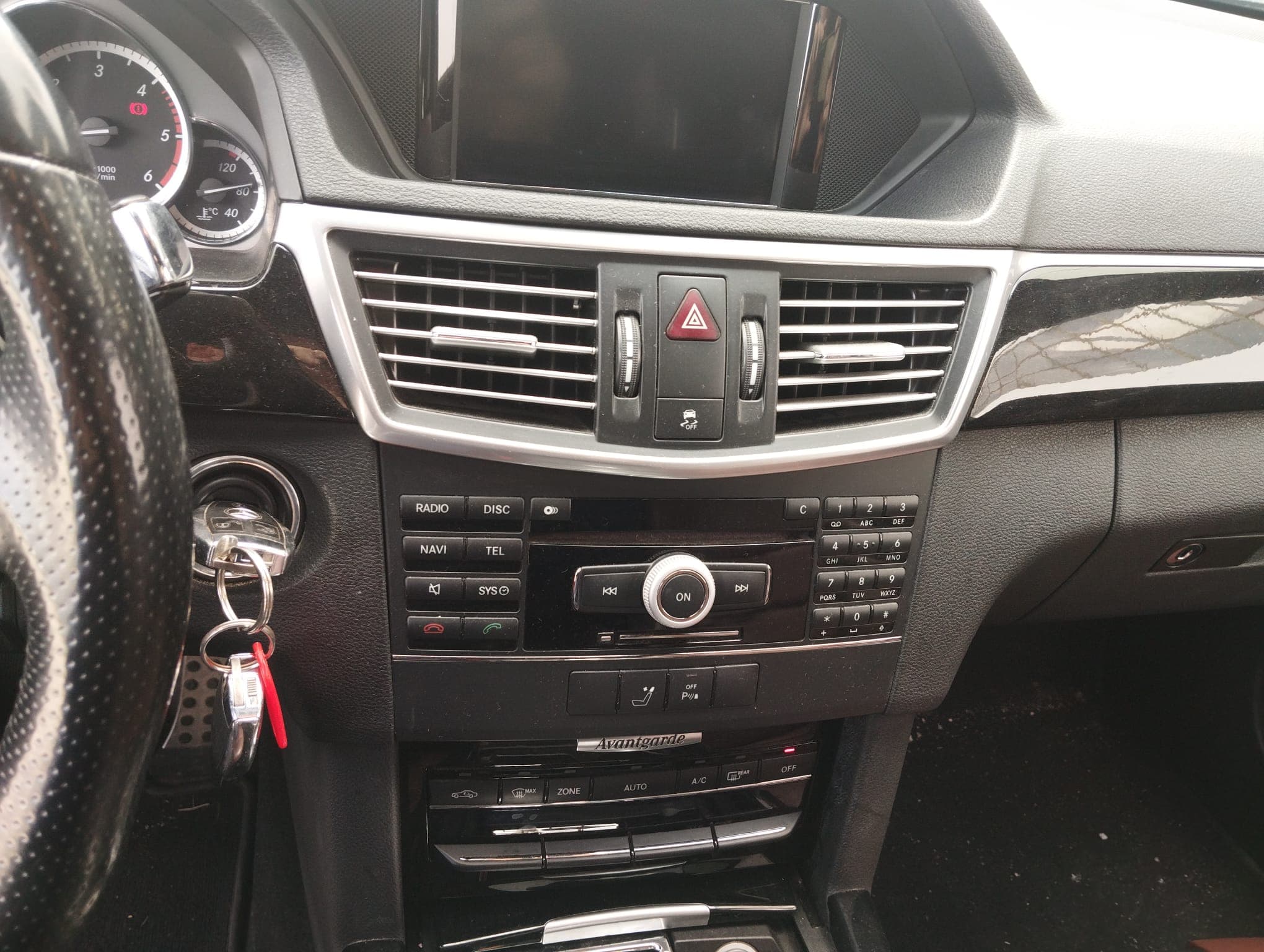 Mercedes-Benz E 350 CDI · Ano 2010 — imagen 13