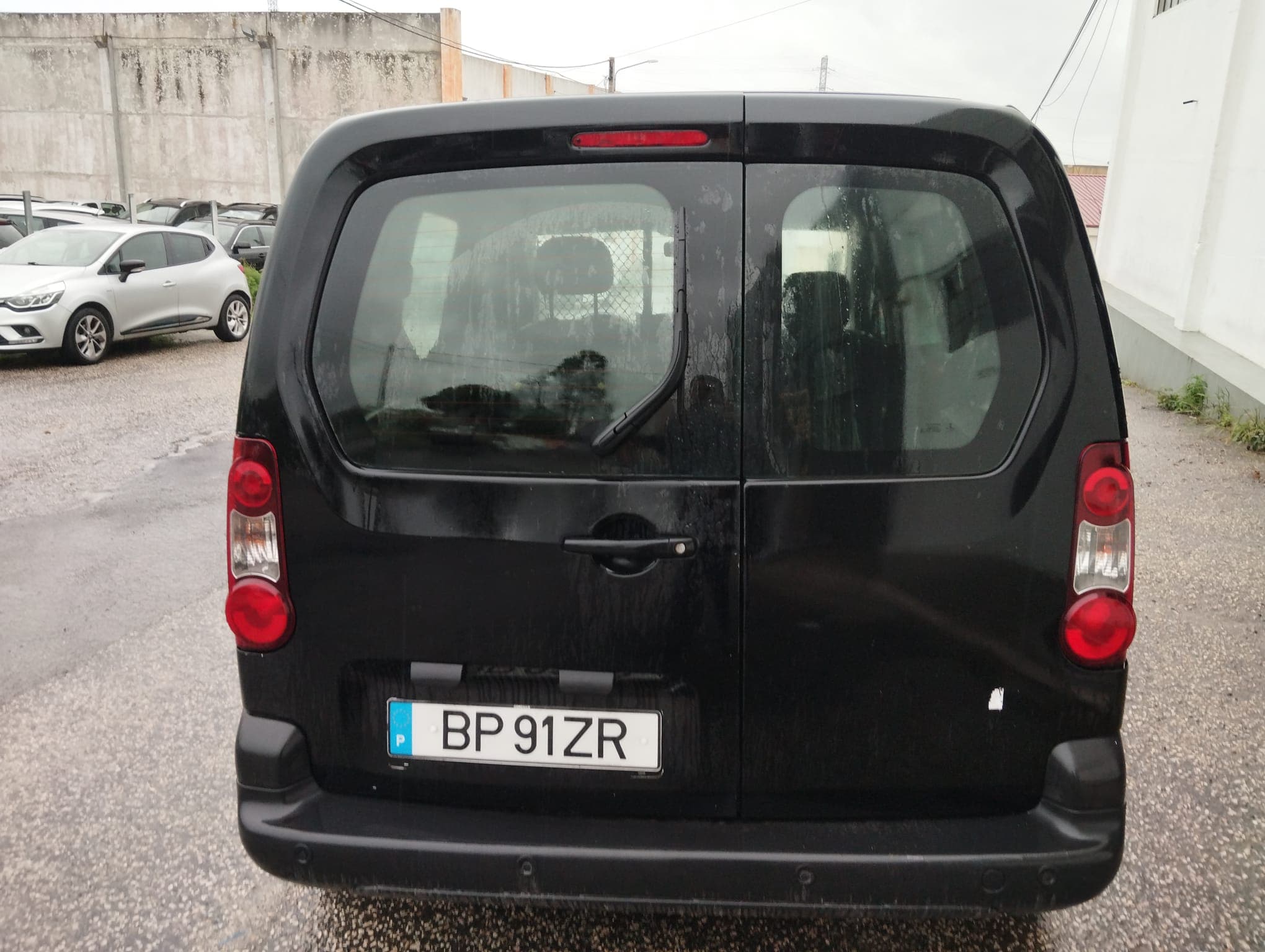 Citroën Berlingo · Ano 2012 — image 4