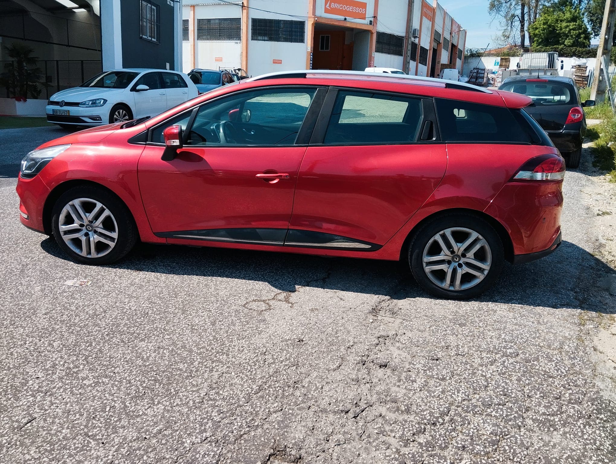 Renault Clio · Ano 2018 — imagem 8