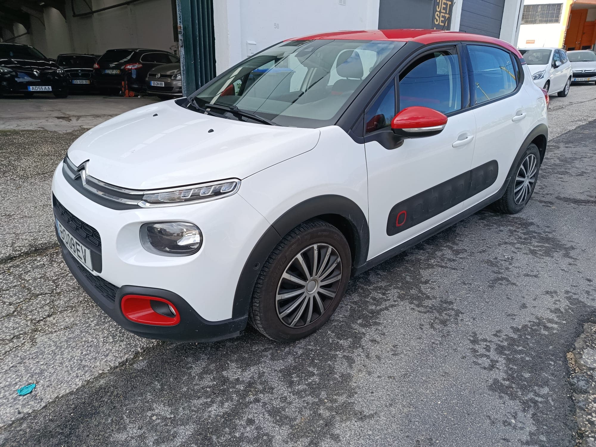 Citroën C3 · Ano 2018 — imagem 3