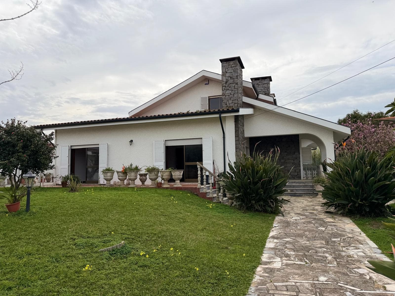 Moradia V9 com 2 entradas independentes · São Félix da Marinha, Vila Nova de Gaia — image 3