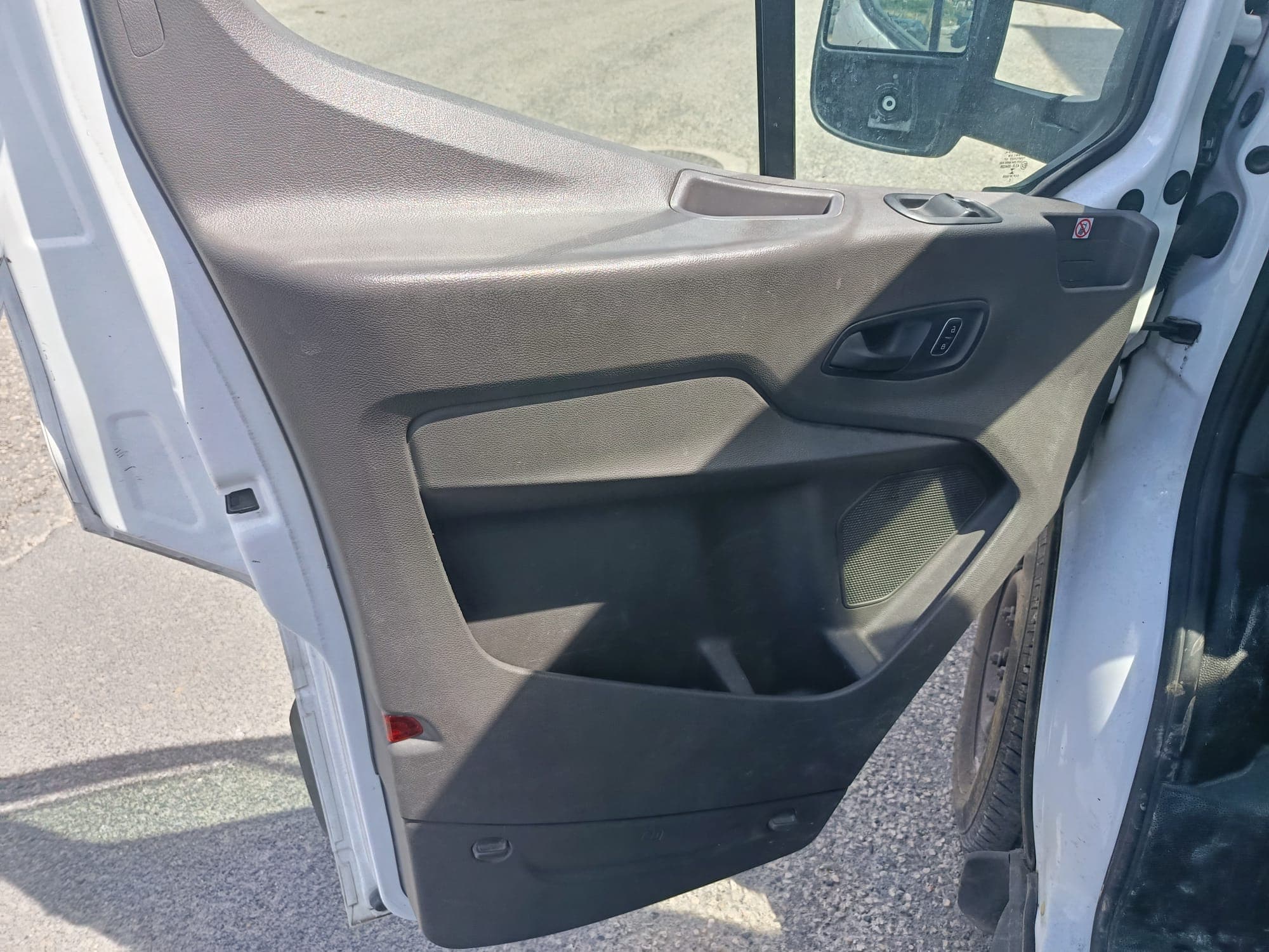 Ford Transit · Ano 2021 — image 19