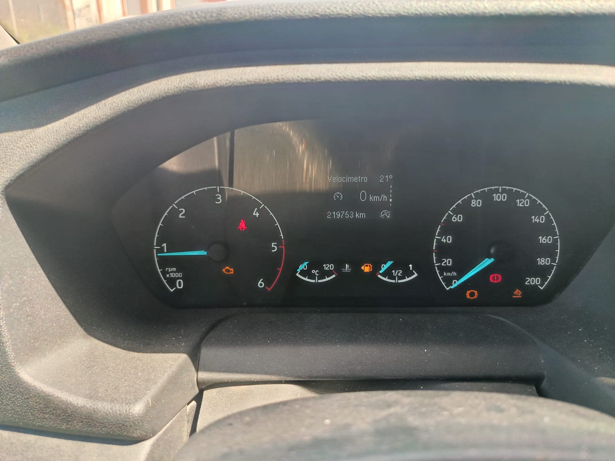 Ford Transit · Ano 2021 — image 14