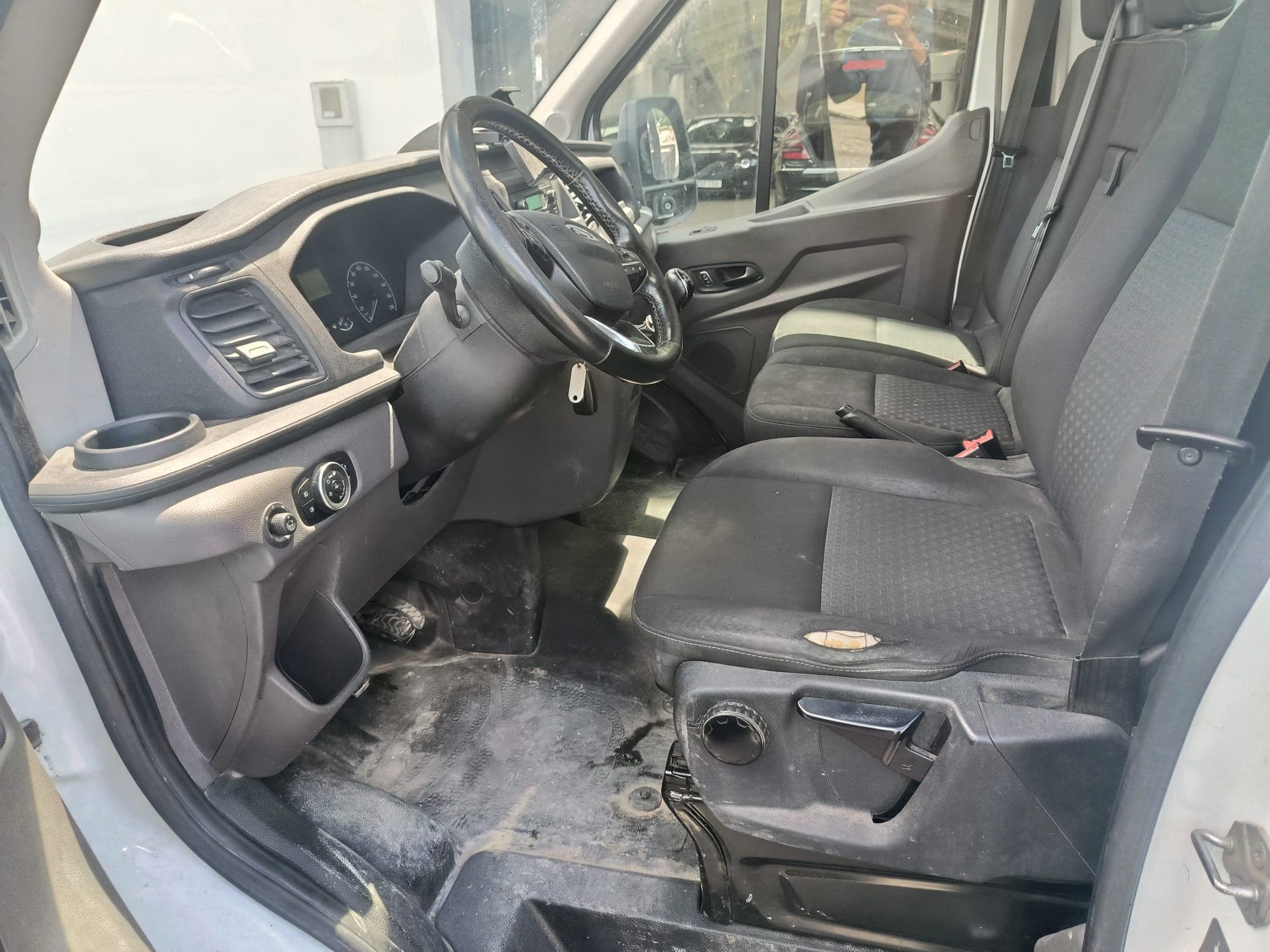 Ford Transit · Ano 2021 — image 17