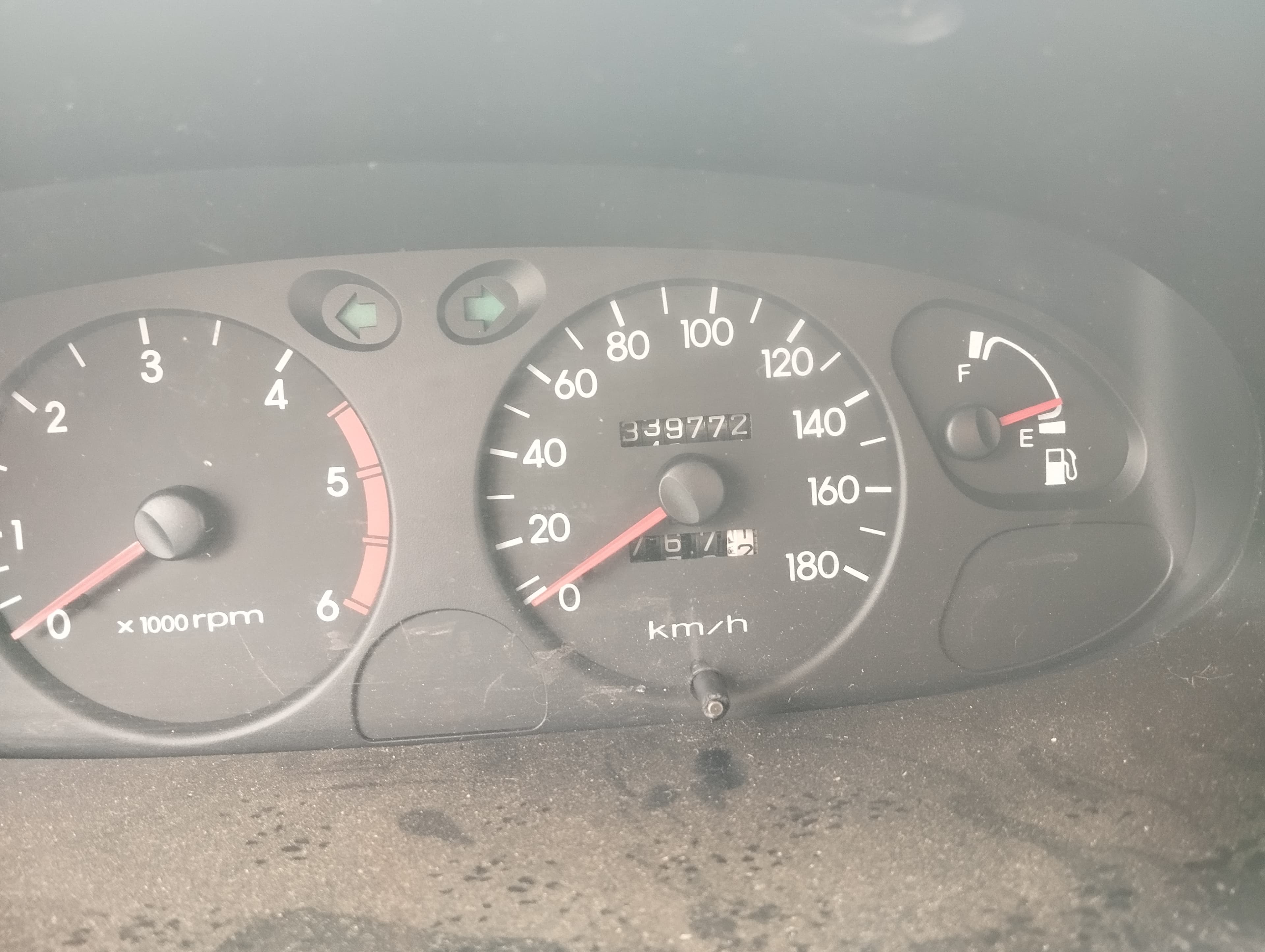 Hyundai H1 Starex 2.5 TD · Ano 1998 — imagen 8