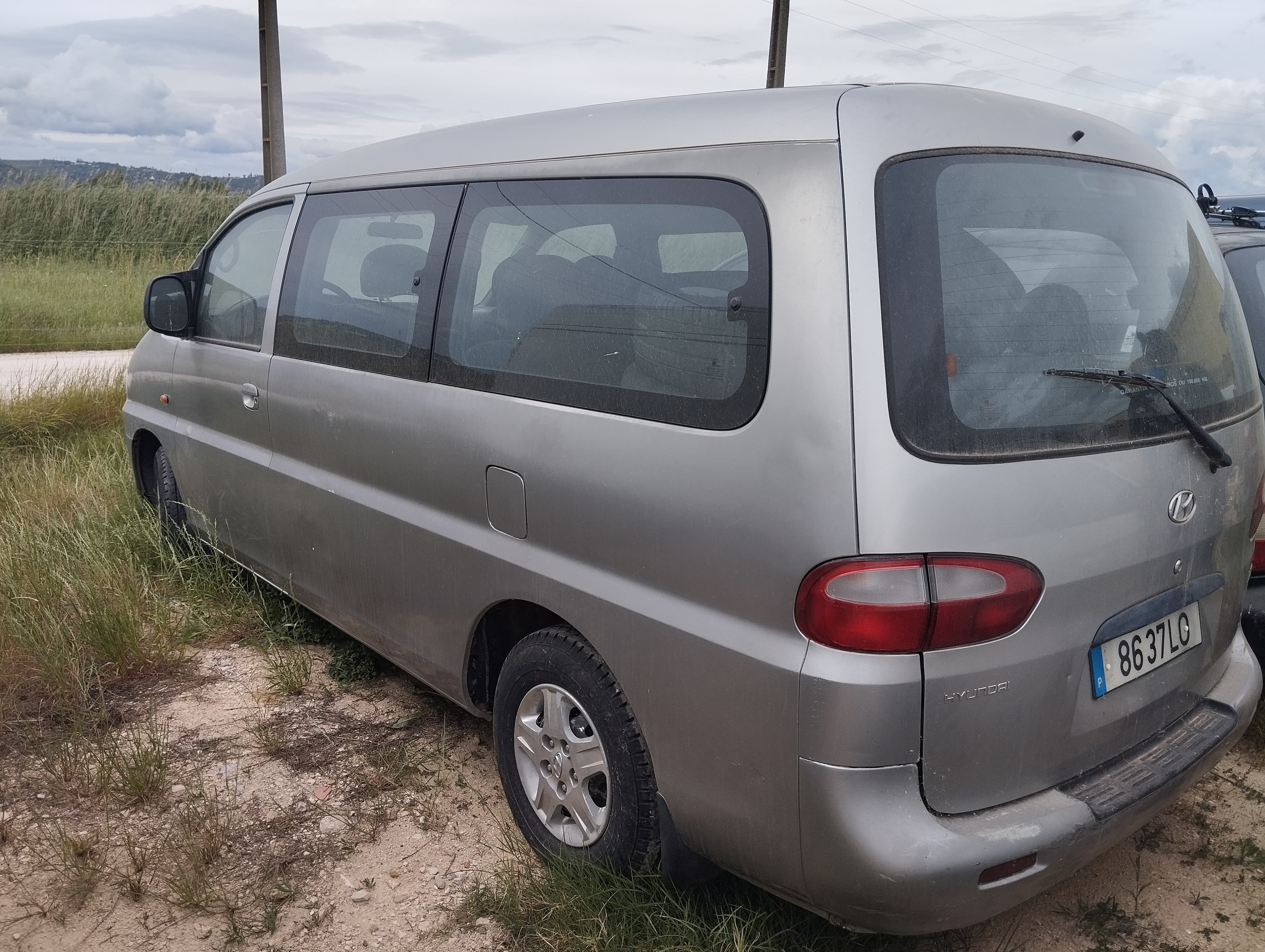 Hyundai H1 Starex 2.5 TD · Ano 1998 — imagen 5