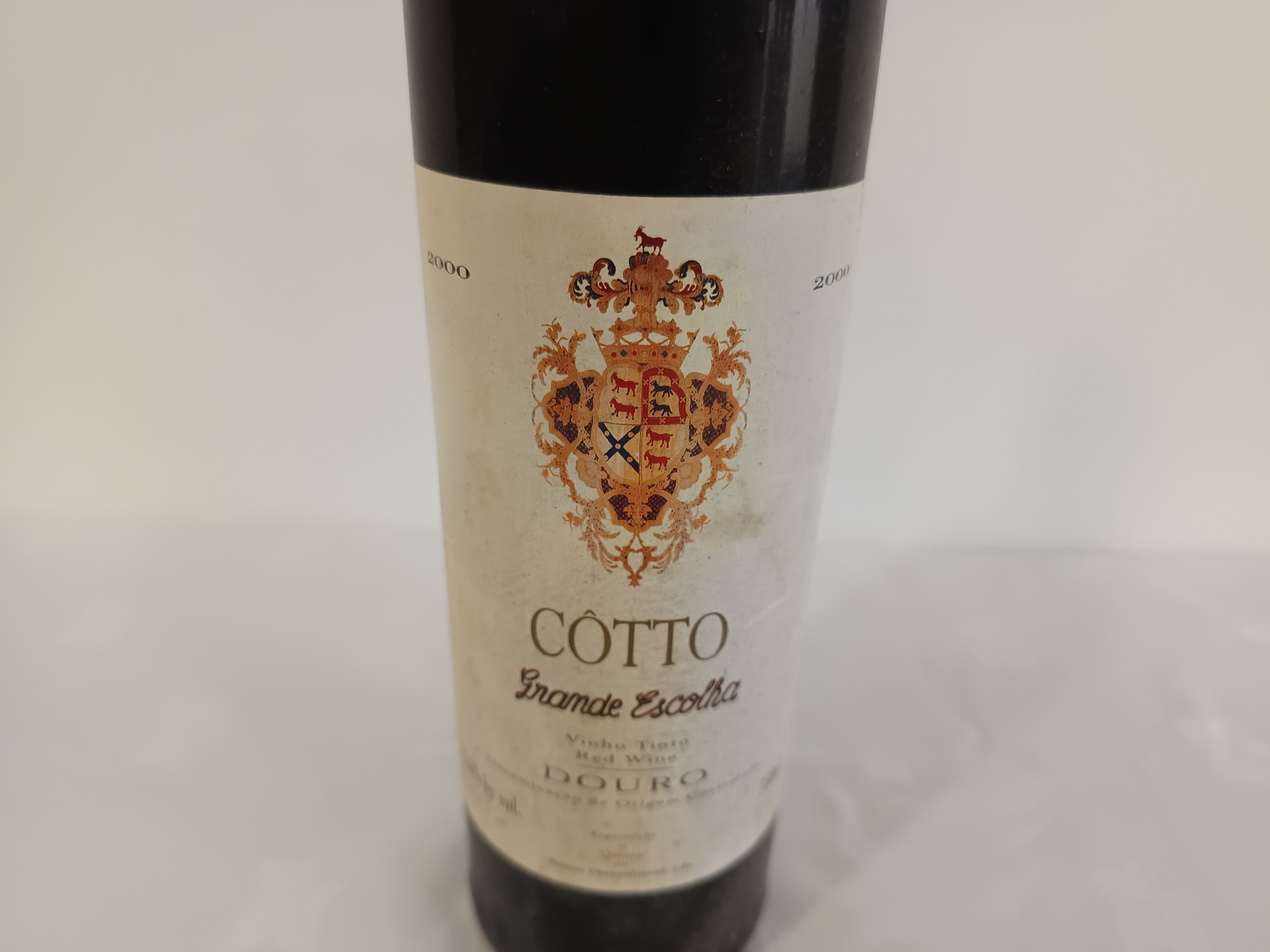 Garrafa de vinho Côtto Grande Escolha Douro 2000 — imagen 2