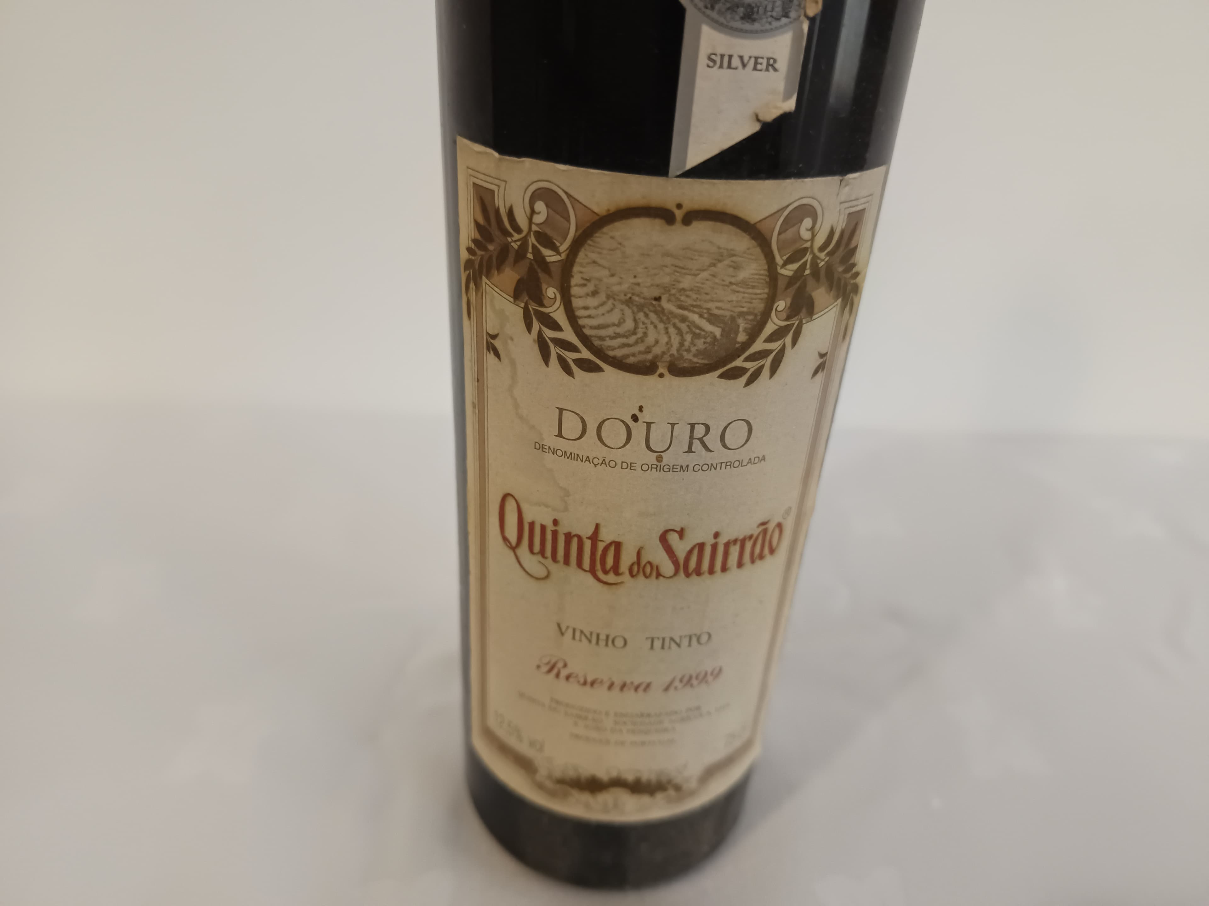 Garrafa de vinho Quinta do Sairrão Douro Reserva 1999 — imagem 2