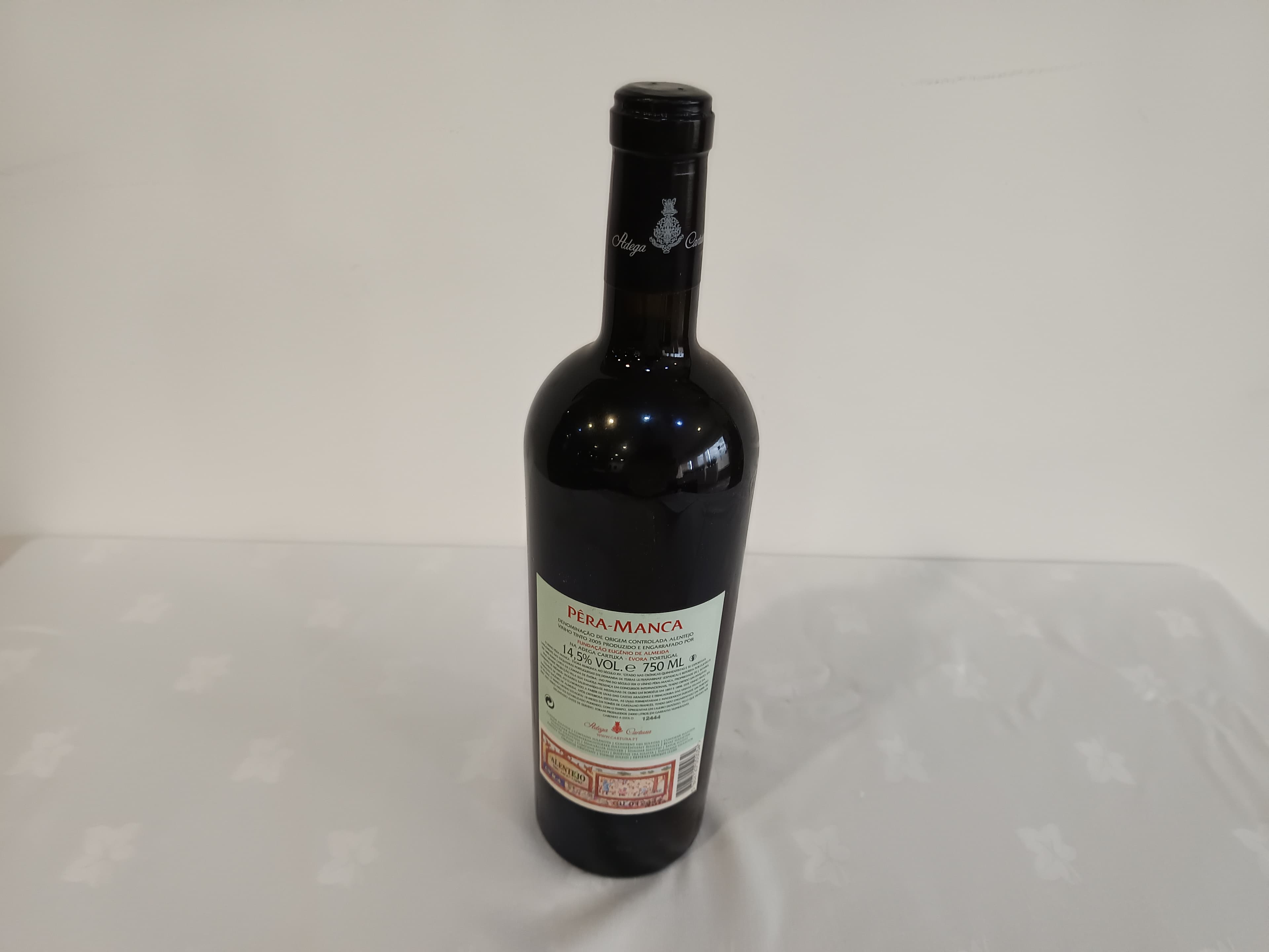 Garrafa de vinho tinto Pêra-Manca 2005 — imagem 3