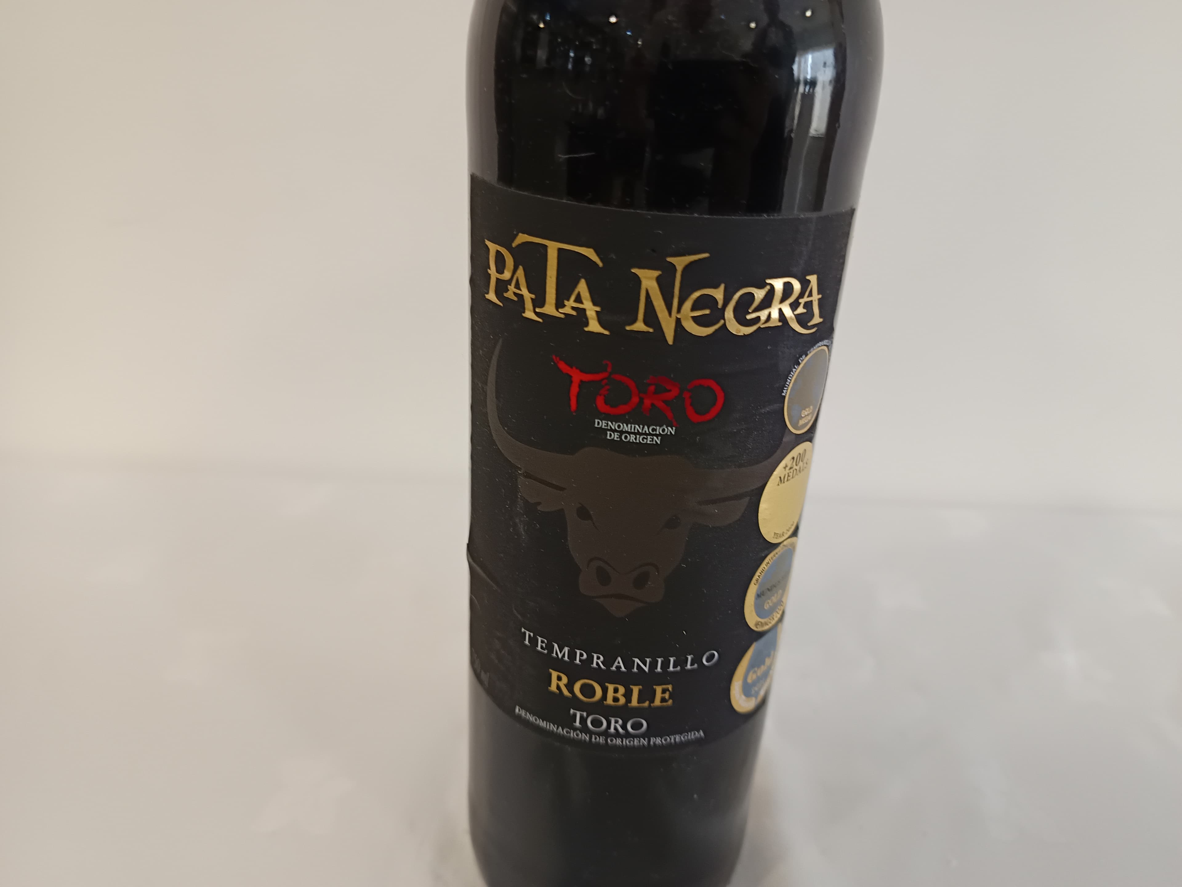 Garrafa de vinho tinto Pata Negra Toro Tempranillo Roble 2021 — imagen 2