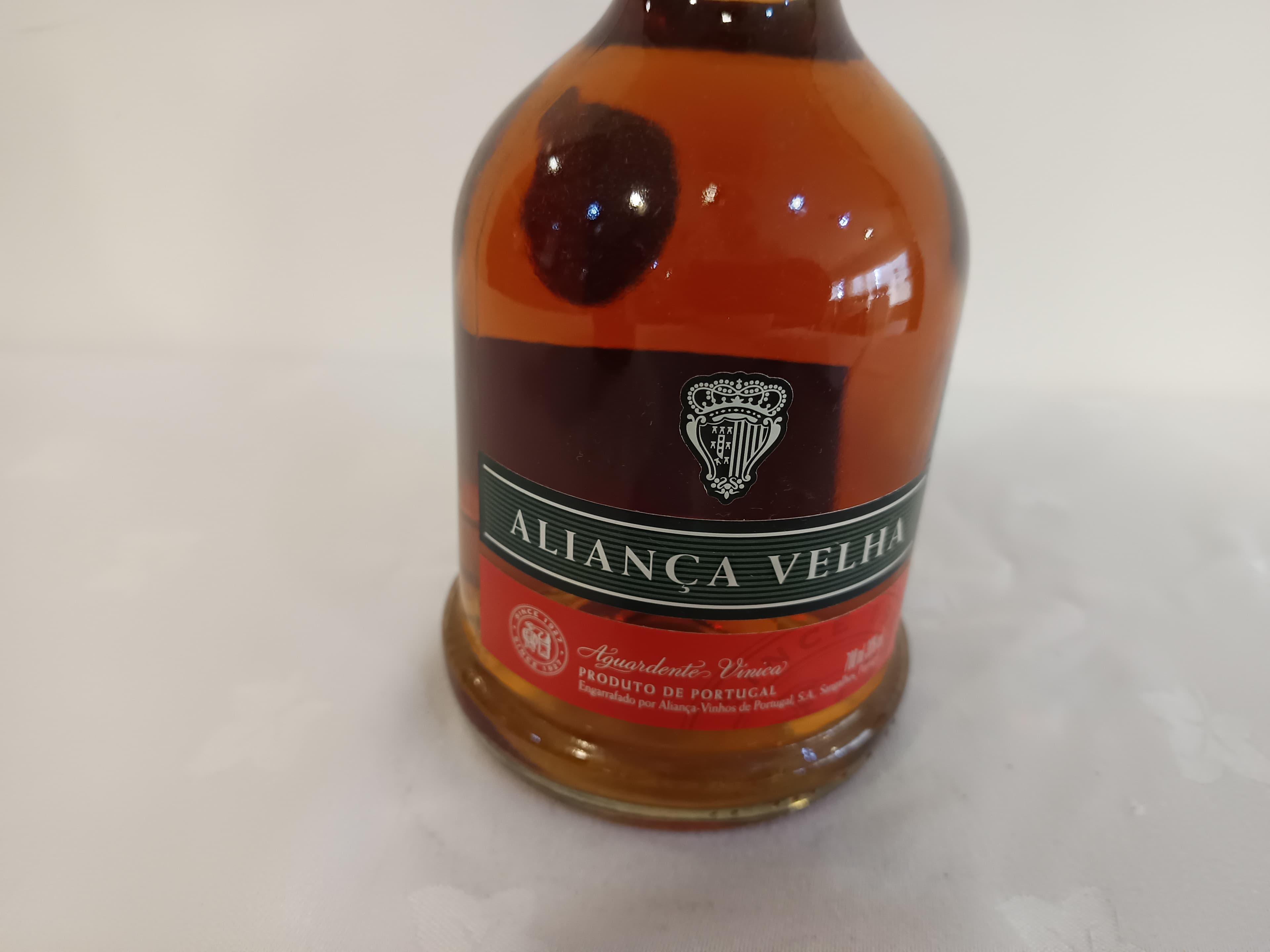 Aguardente Vínica Velha Aliança Velha, 38% Vol — imagen 2