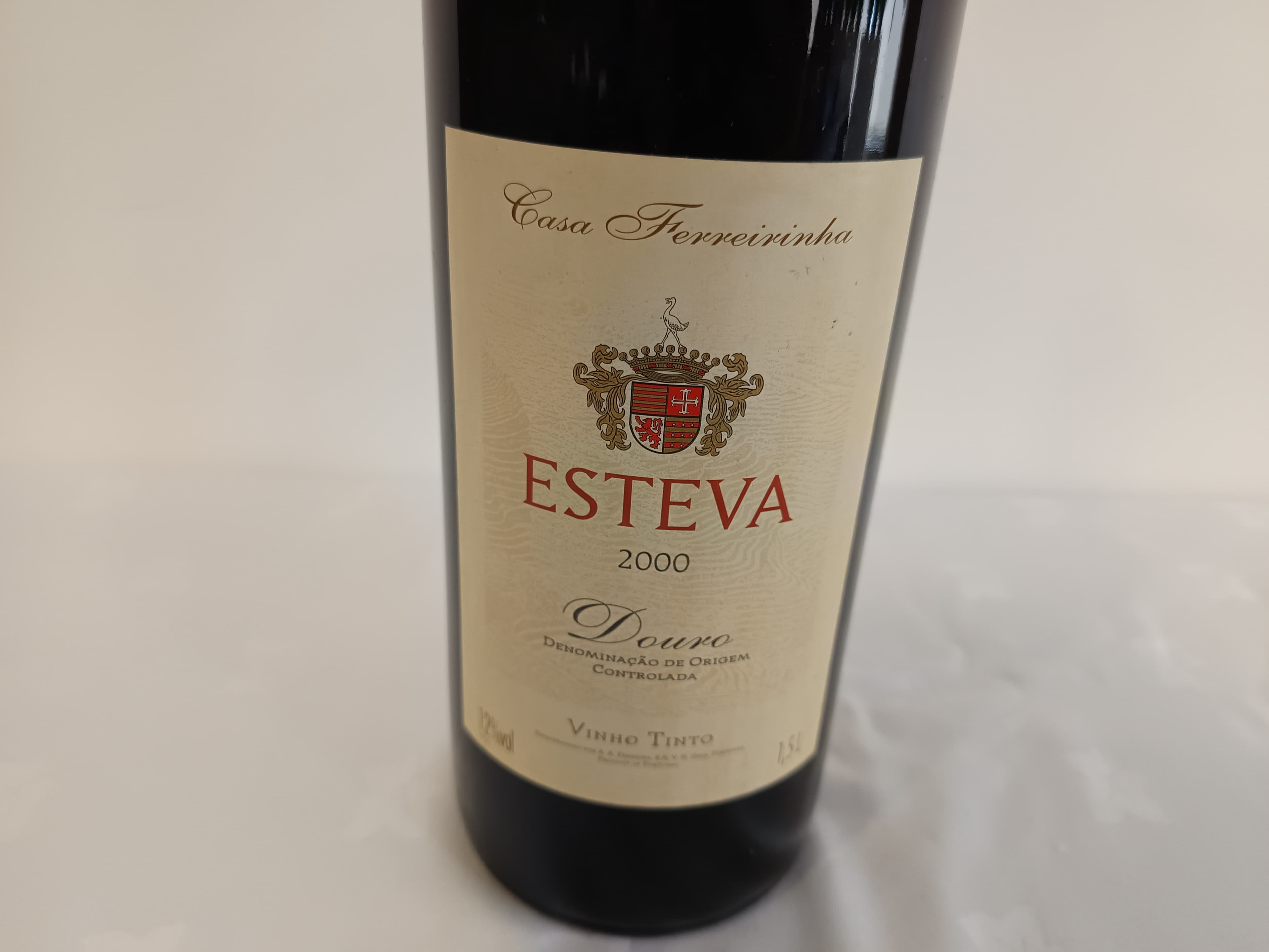 Garrafa de vinho tinto Esteva Douro 2000 — image 2