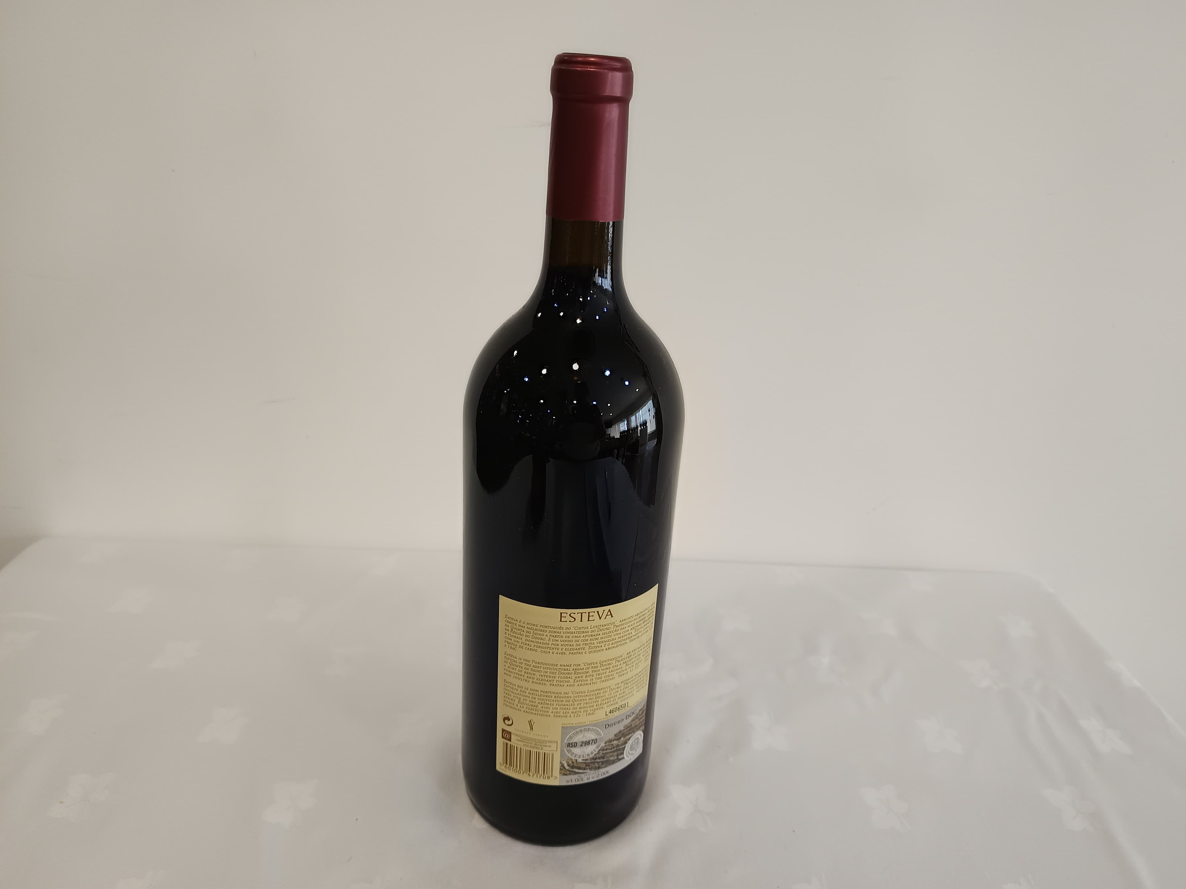 Garrafa de vinho tinto Esteva Douro 2000 — image 3