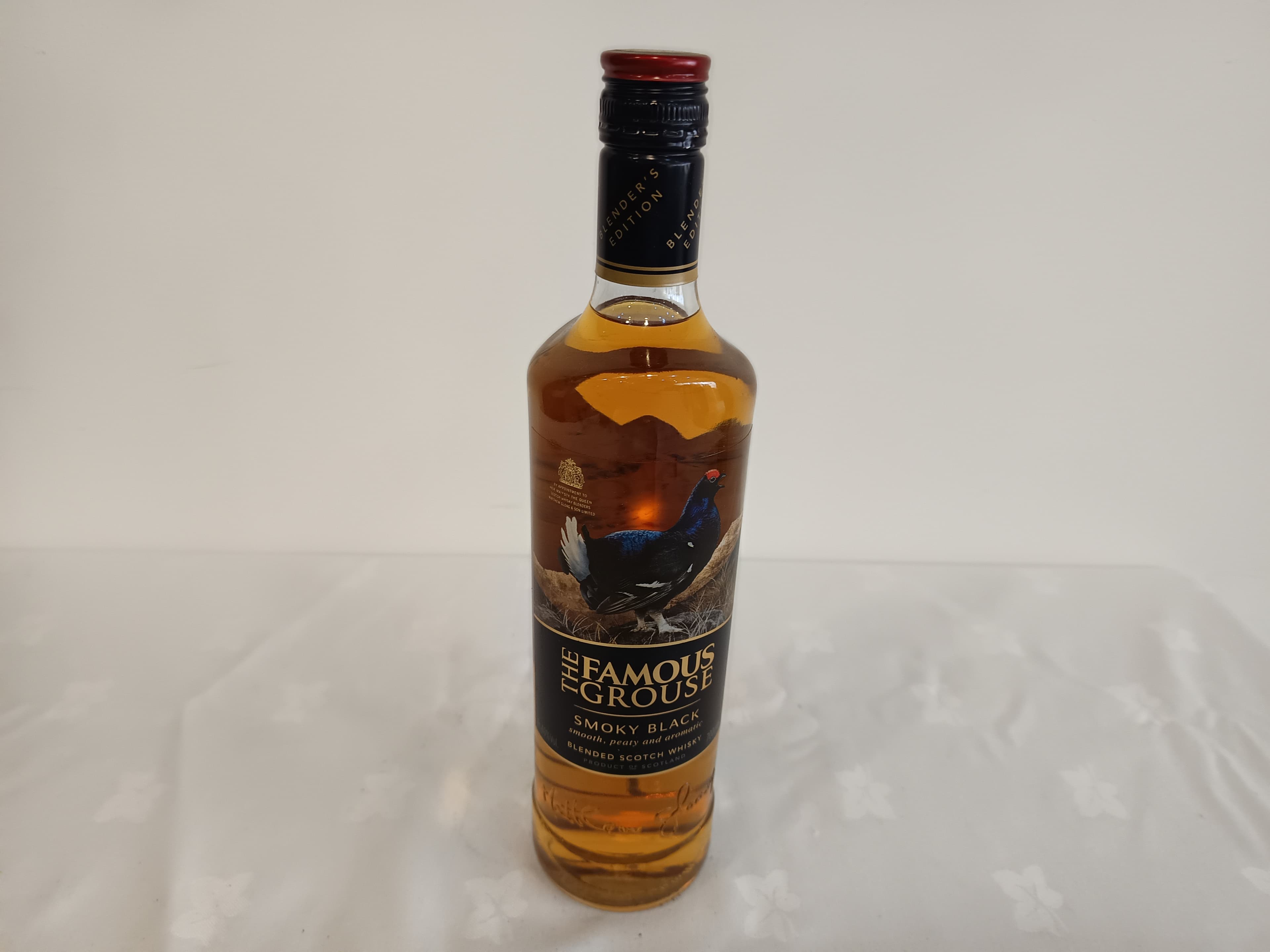Garrafa de Whisky The Famous Grouse Smiky Black — imagen 1