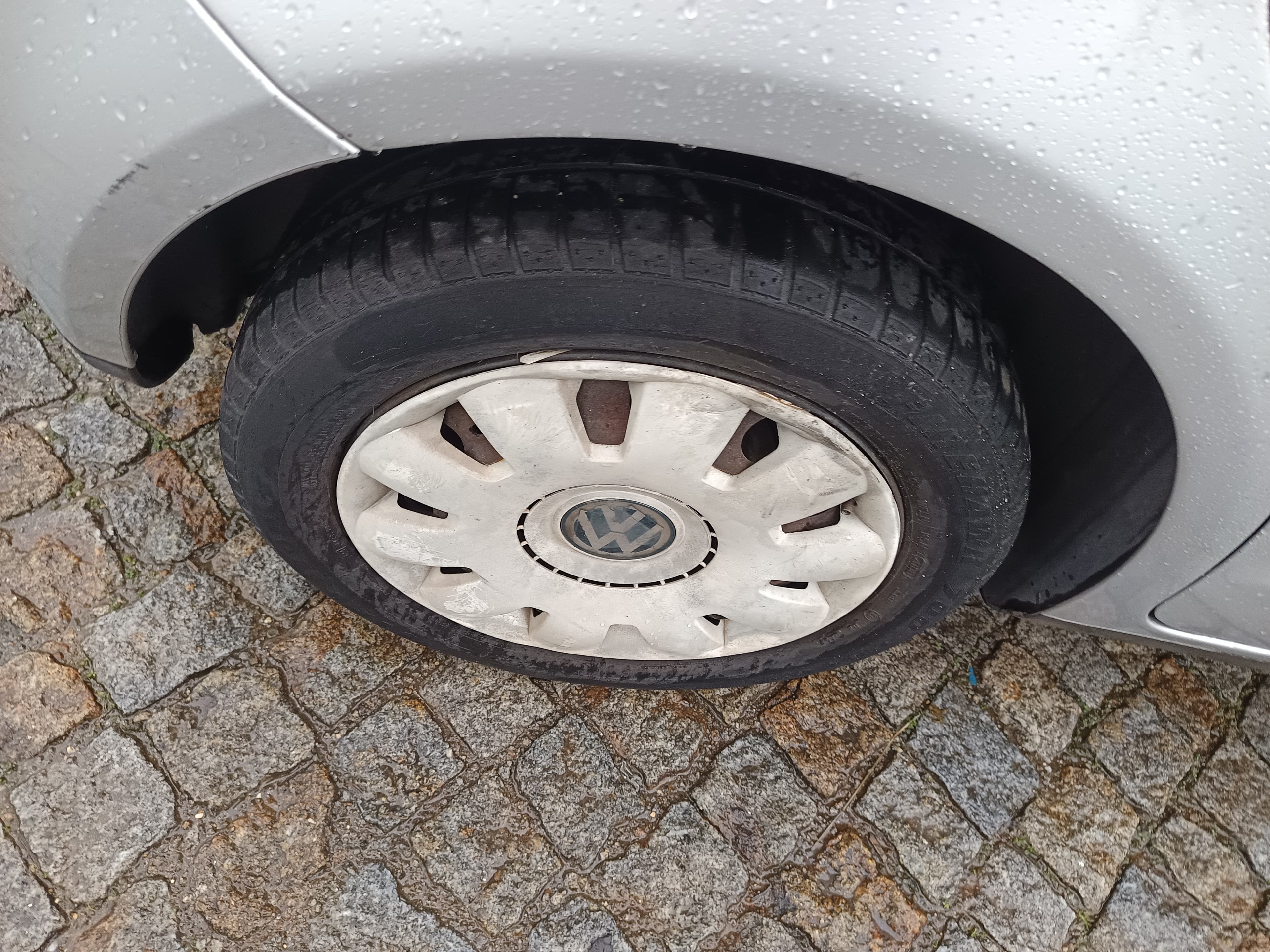Volkswagen Polo · Ano 2008 — imagen 8