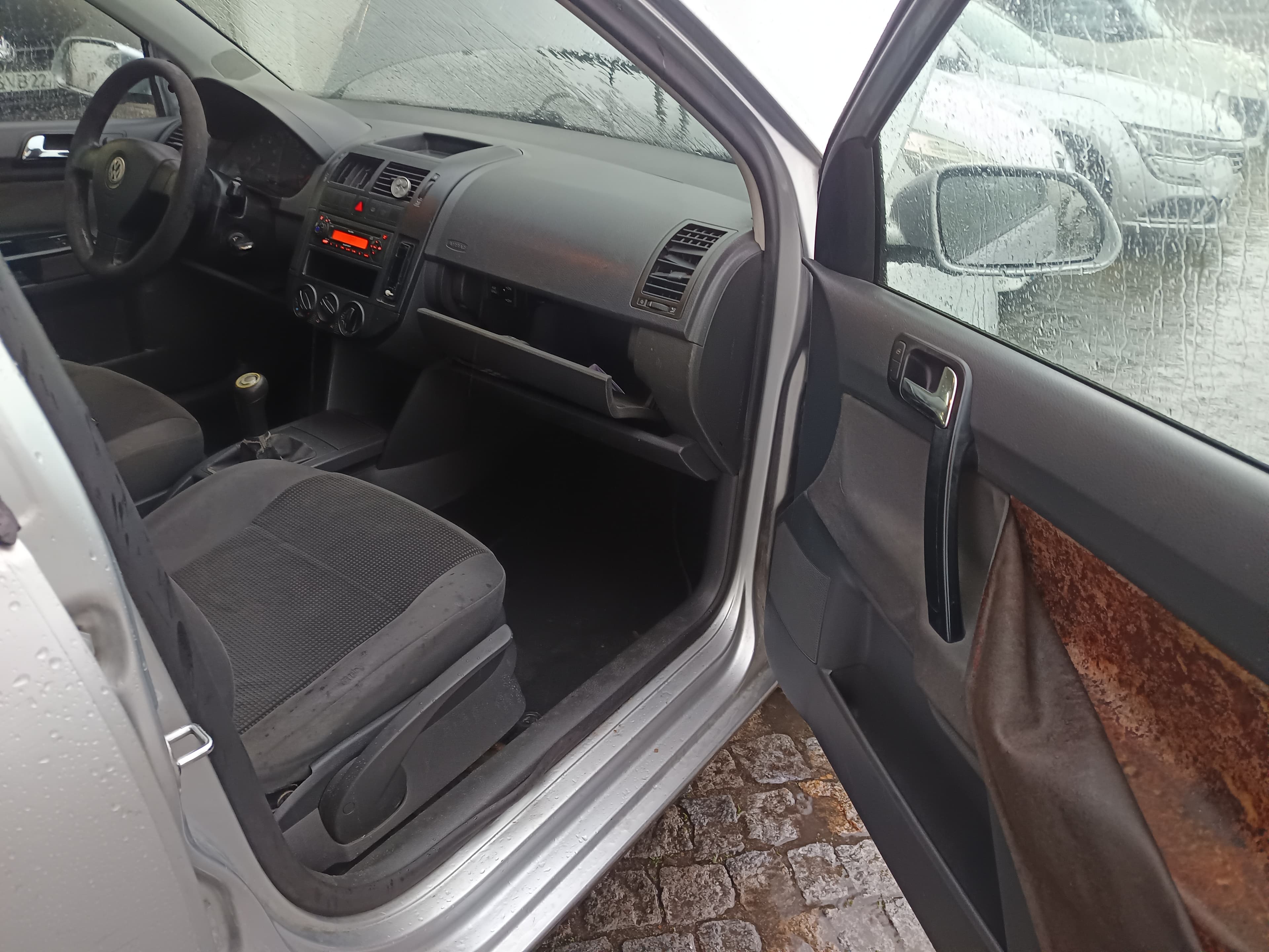 Volkswagen Polo · Ano 2008 — imagen 29