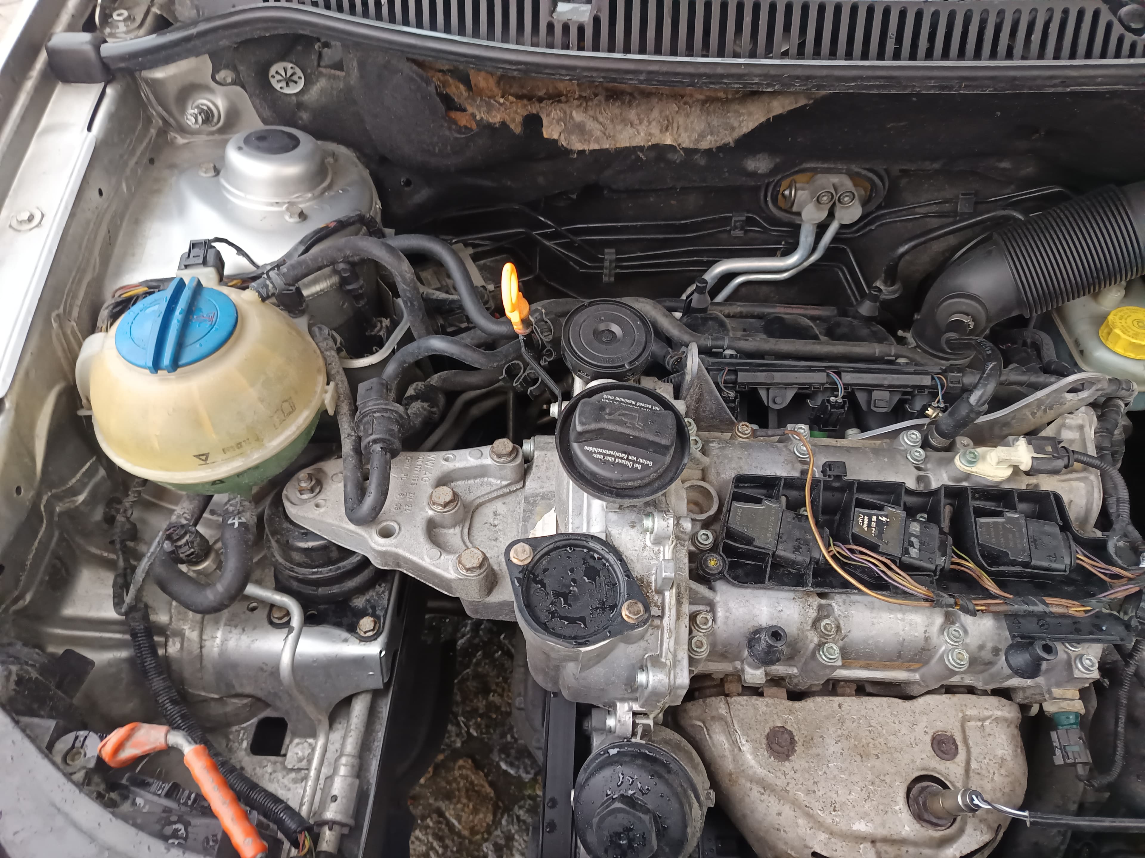 Volkswagen Polo · Ano 2008 — imagen 18