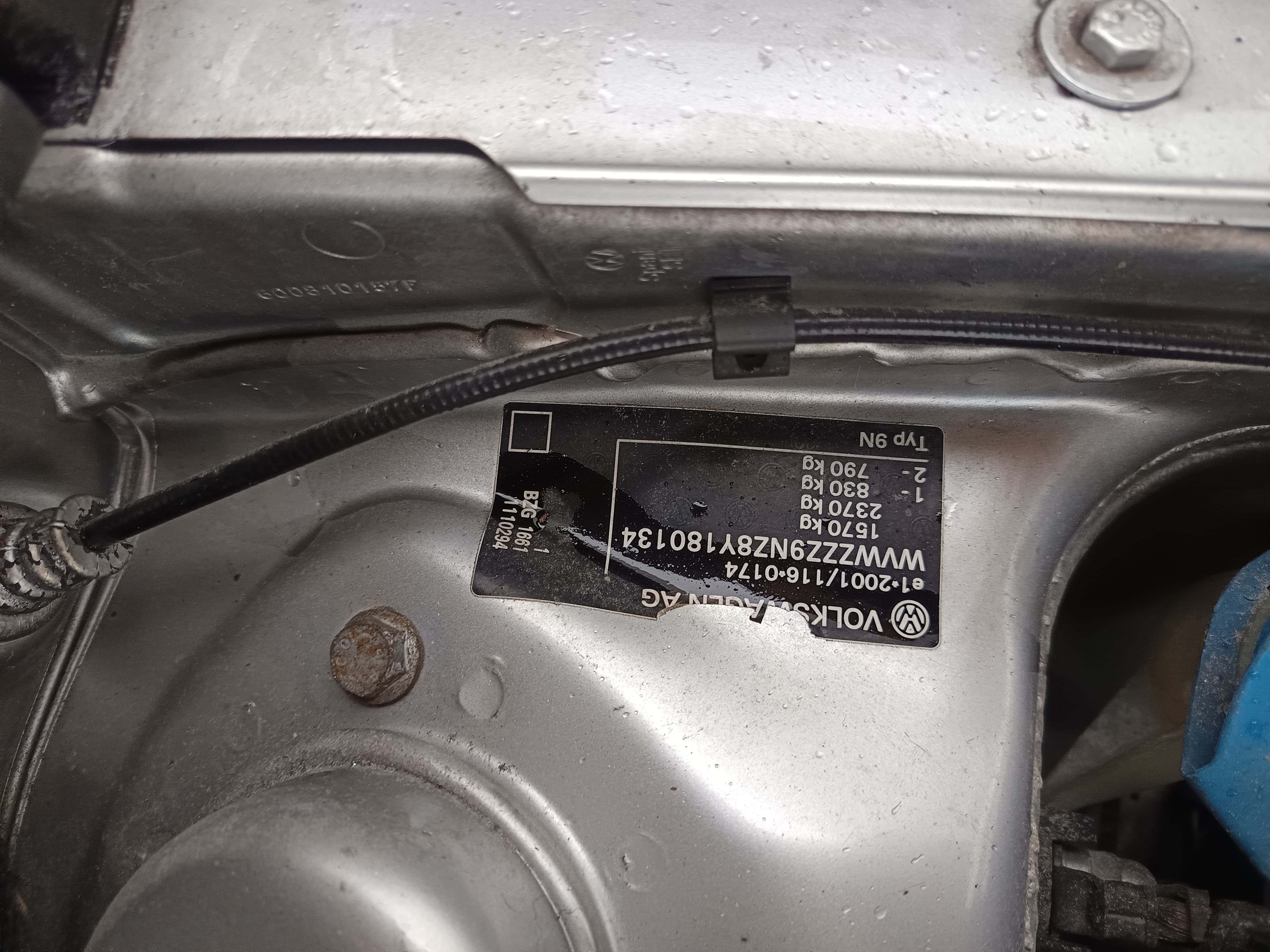 Volkswagen Polo · Ano 2008 — imagen 20