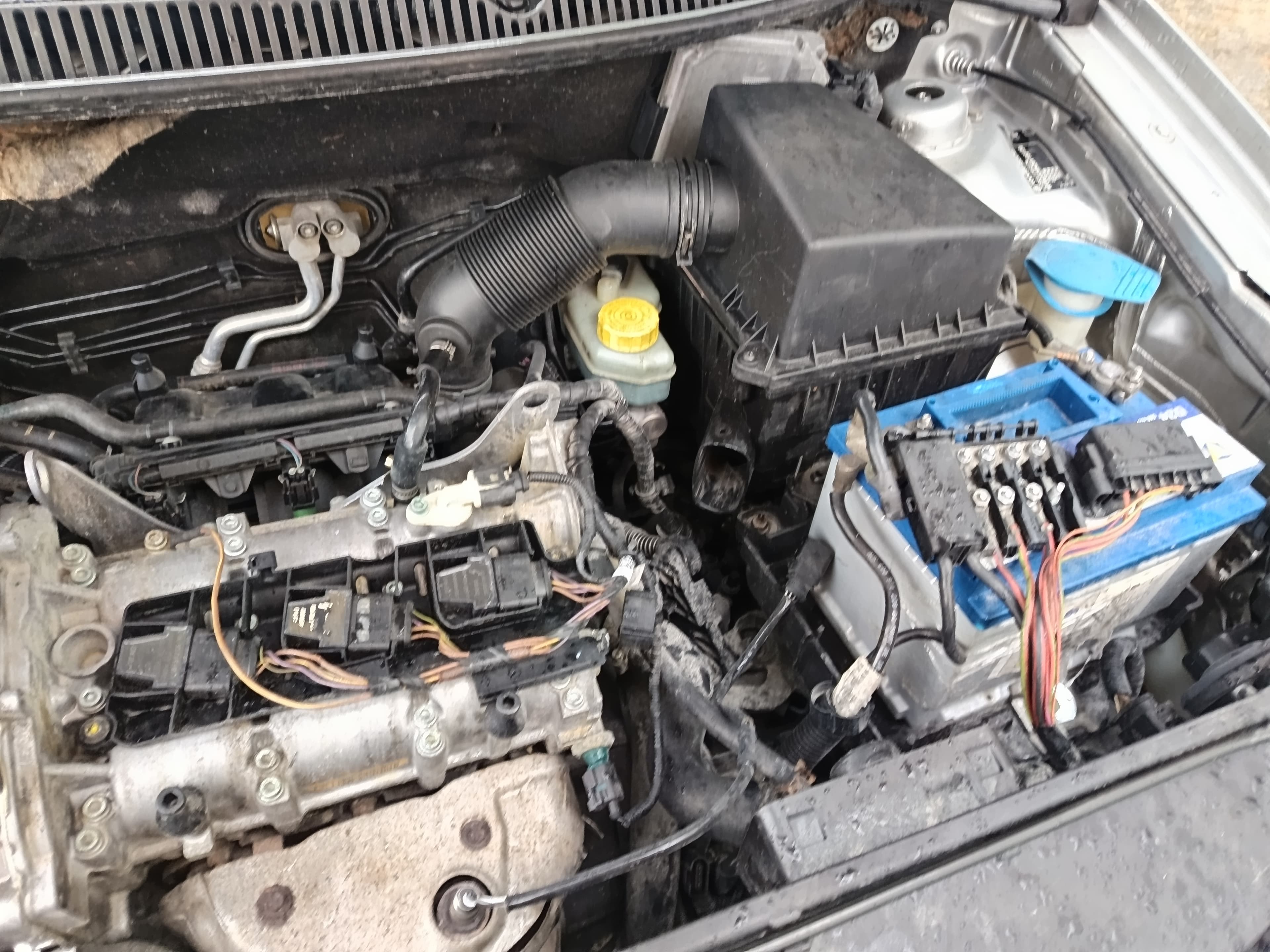 Volkswagen Polo · Ano 2008 — imagen 19