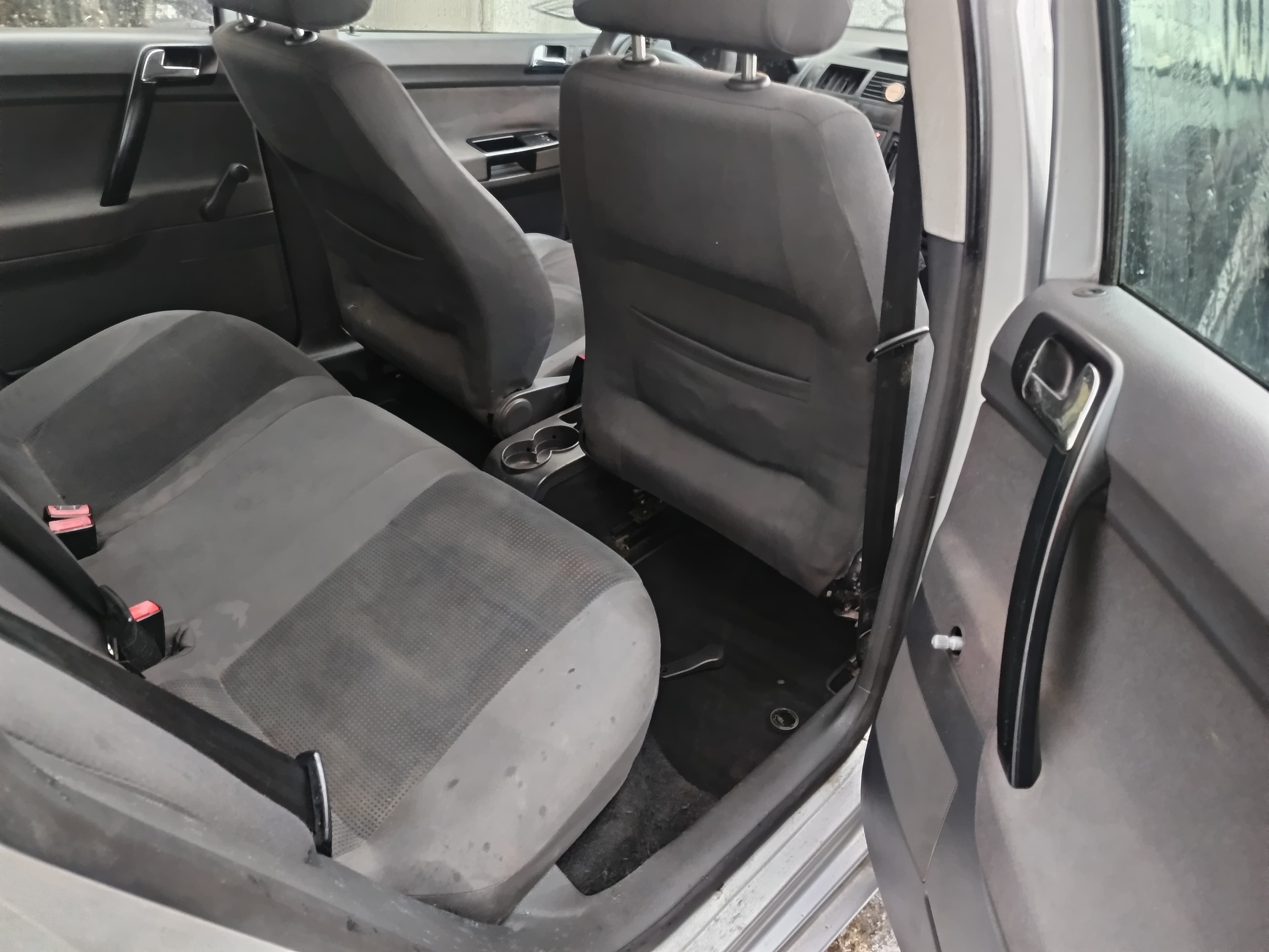 Volkswagen Polo · Ano 2008 — imagen 26