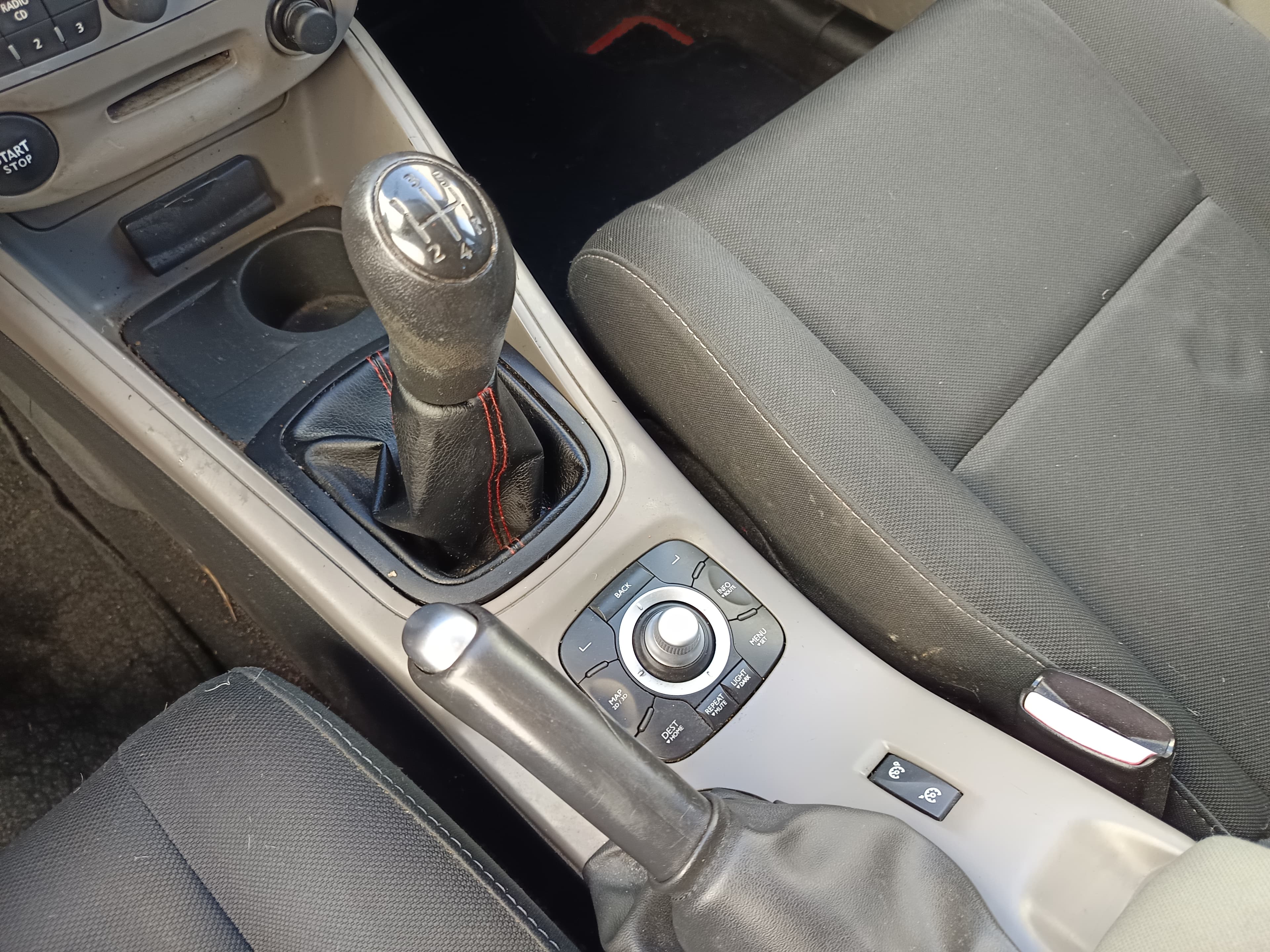 Renault Mégane · Ano 2012 — imagen 34