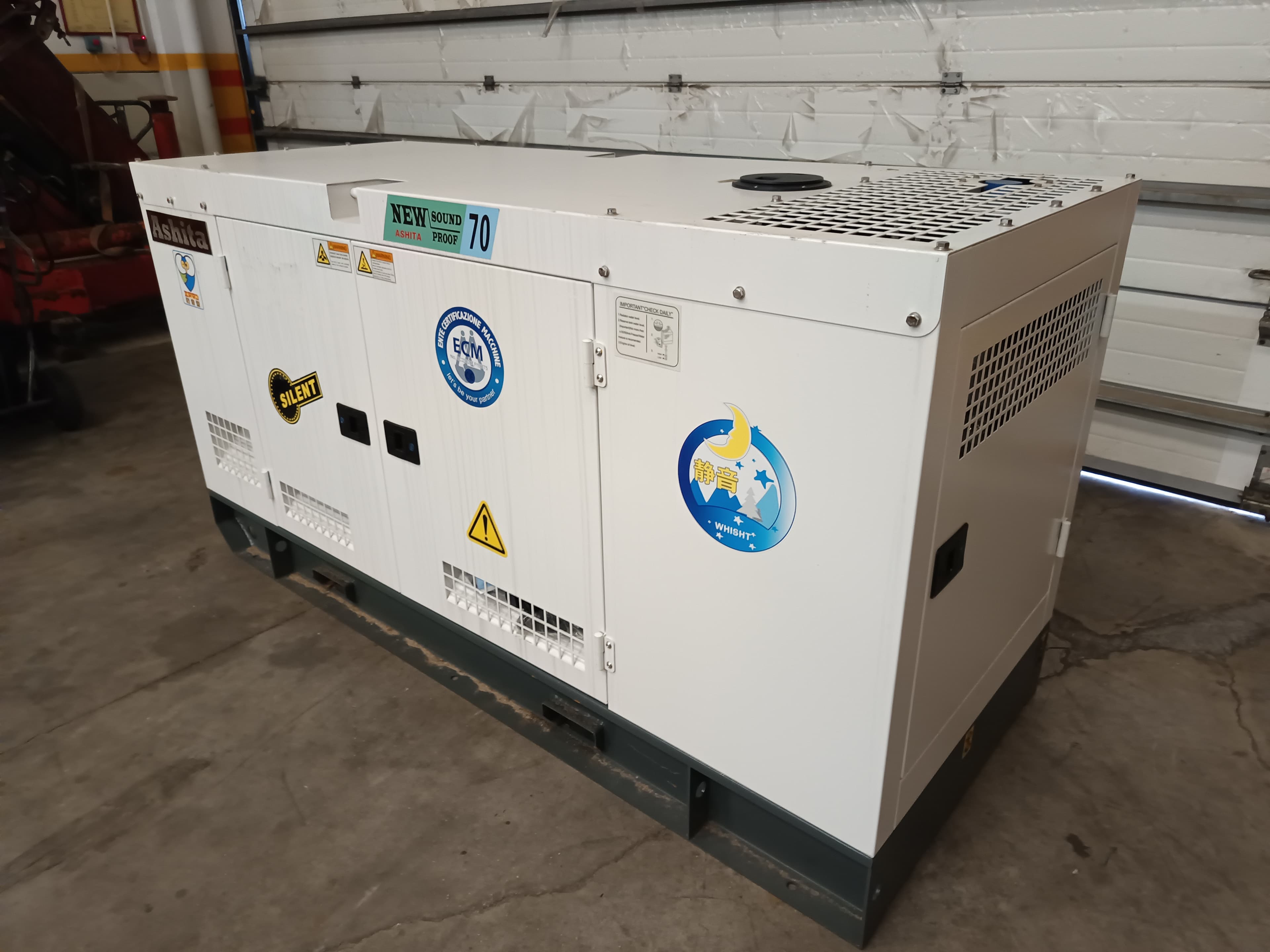 Gerador Ashita 70kva · Ano 2026 — imagen 3