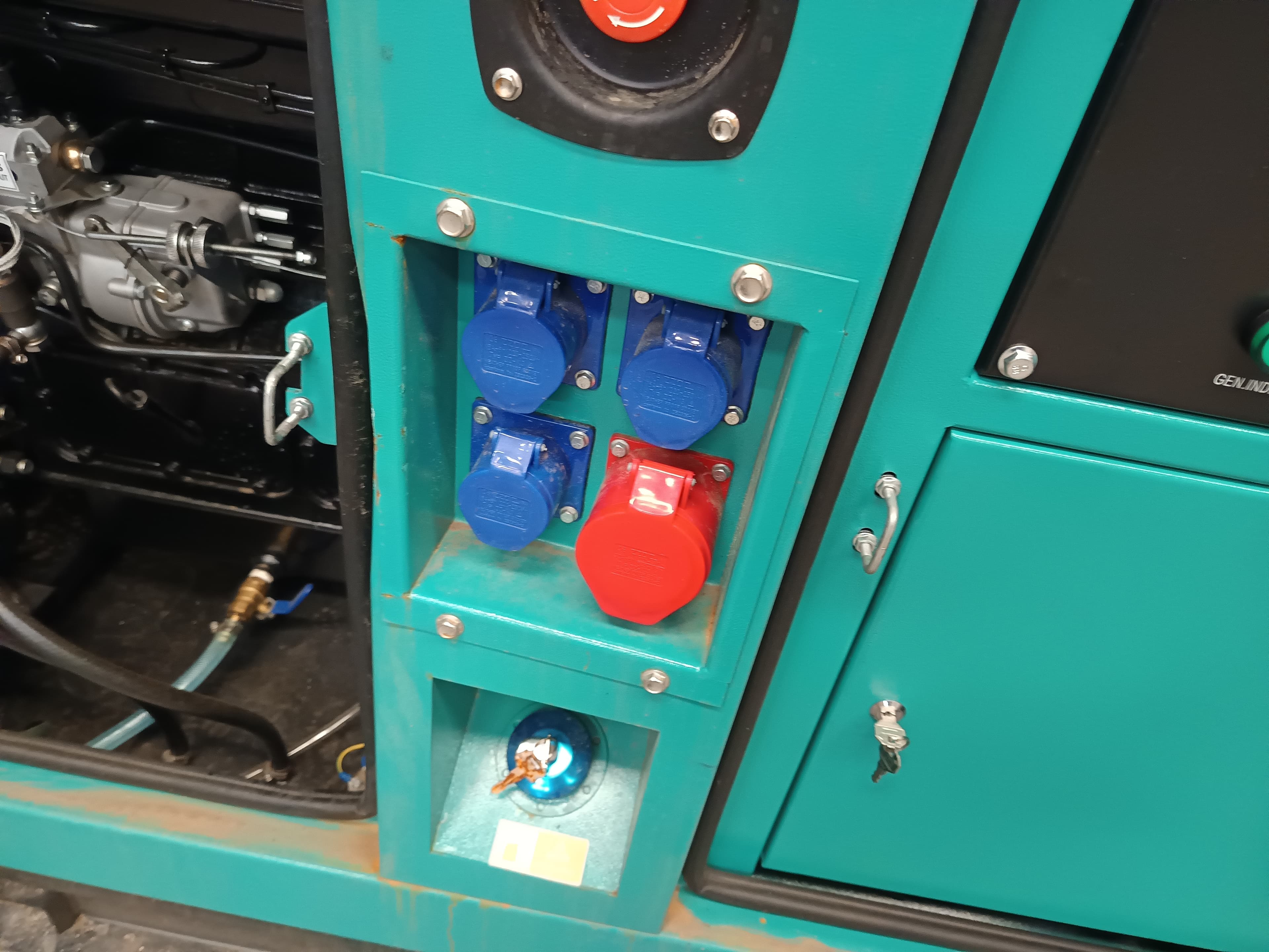 Gerador Compal VG-R50 · Ano 2025 — imagem 9