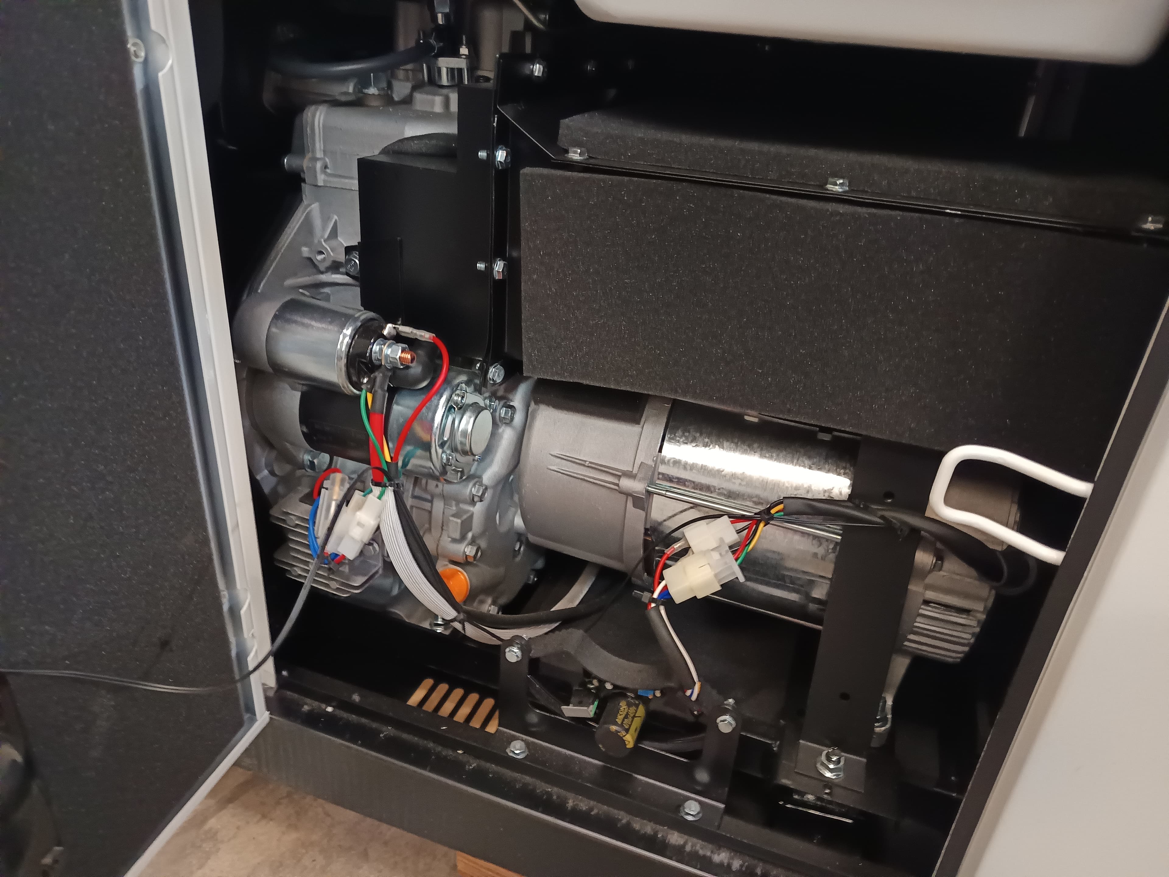 Gerador Compal VG-R110 · Ano 2025 — imagem 2