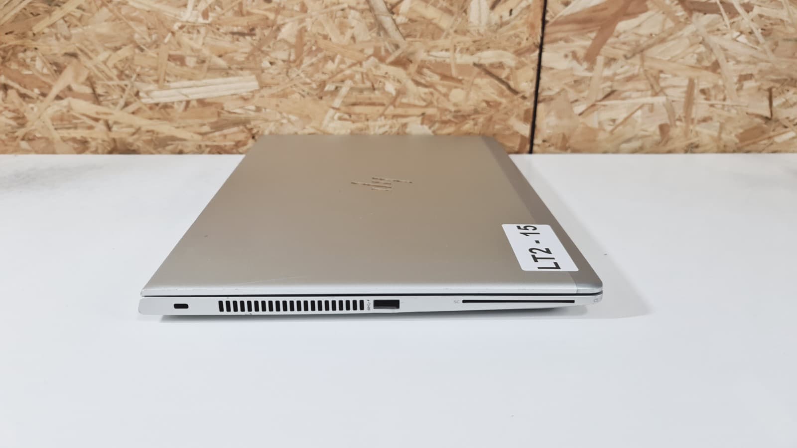 Portátil HP EliteBook 830 G6 — imagen 3