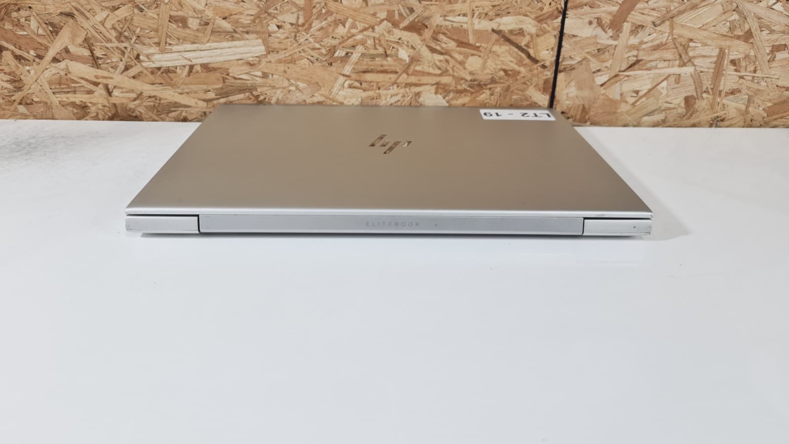 Computador portátil HP EliteBook 830 G6 — imagem 2