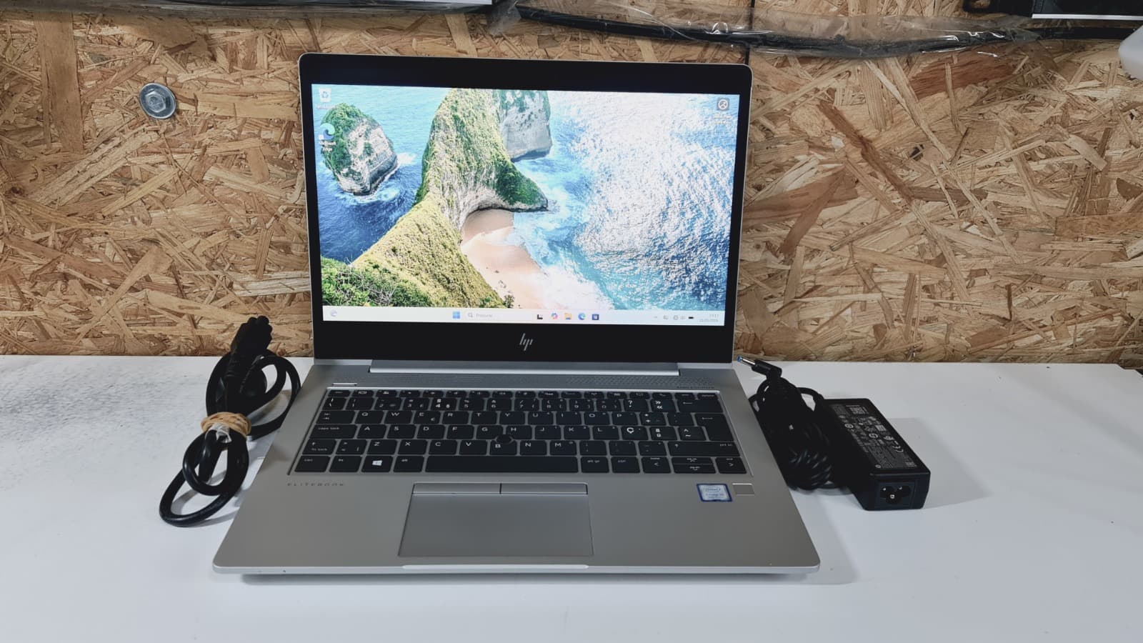 HP EliteBook 830 G6 laptop