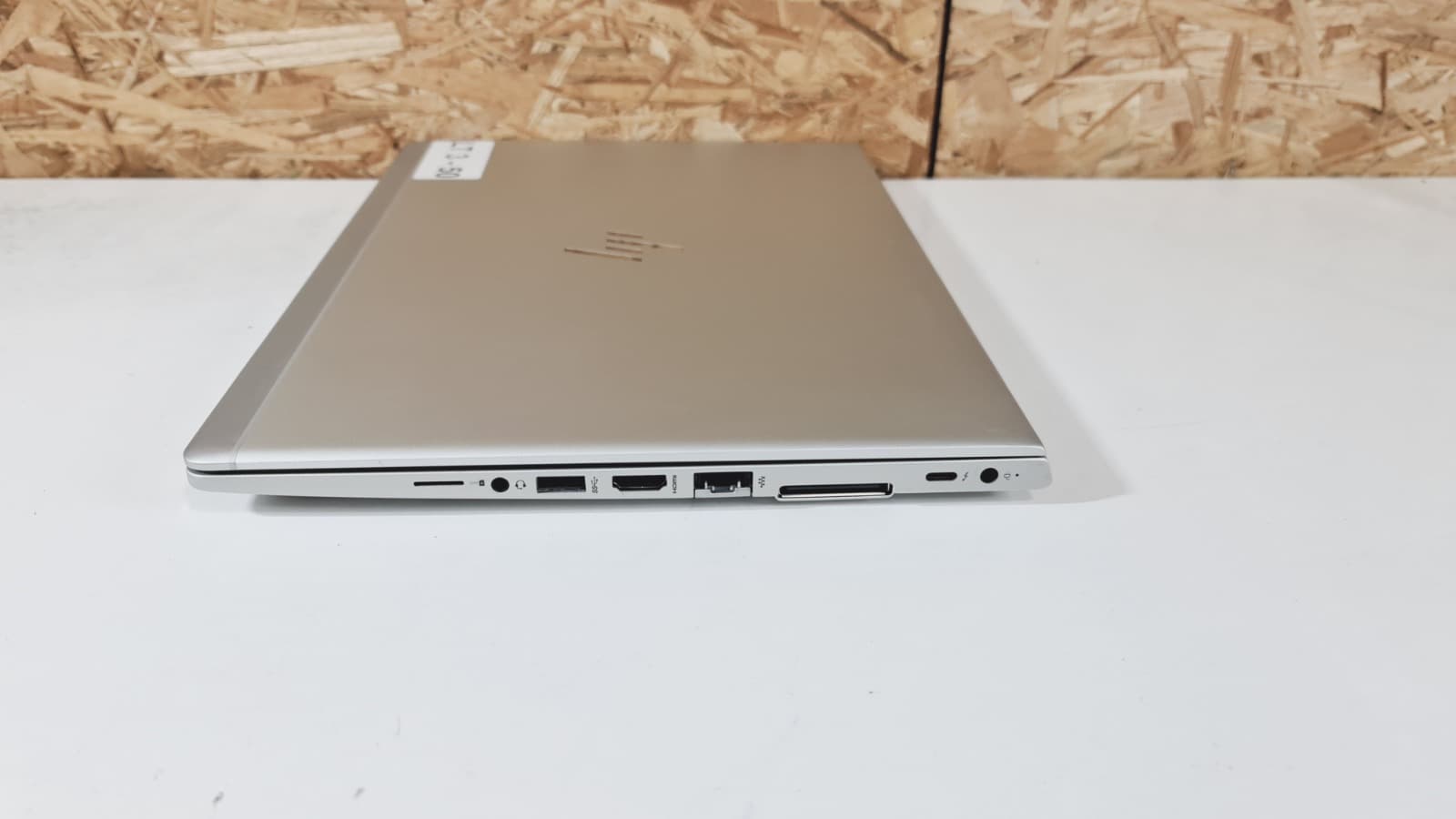 Computador portátil HP EliteBook 830 G6 — imagem 2