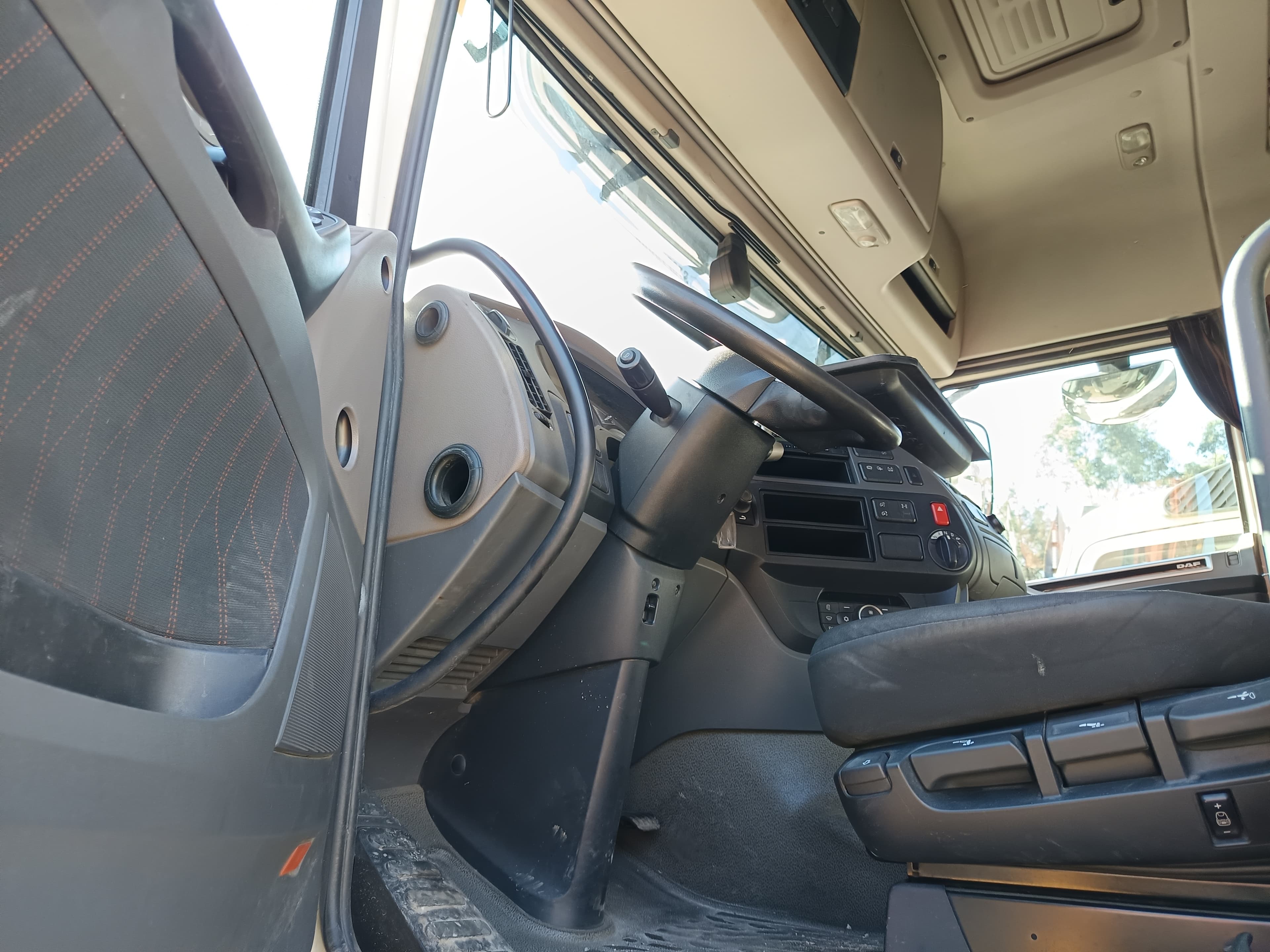 DAF XF 480 FT · Ano 2018 — image 15